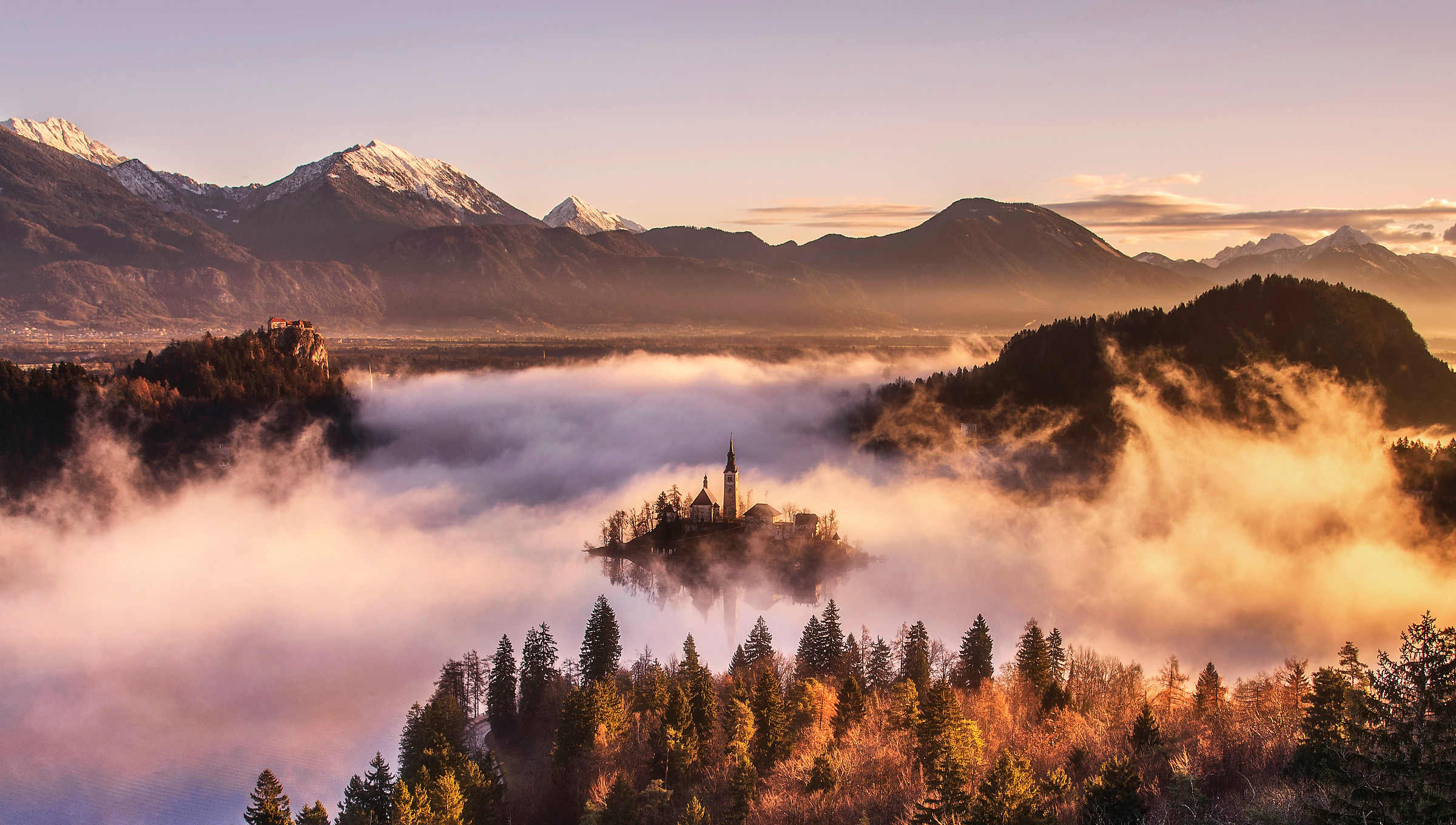 Bled on a foggy morning