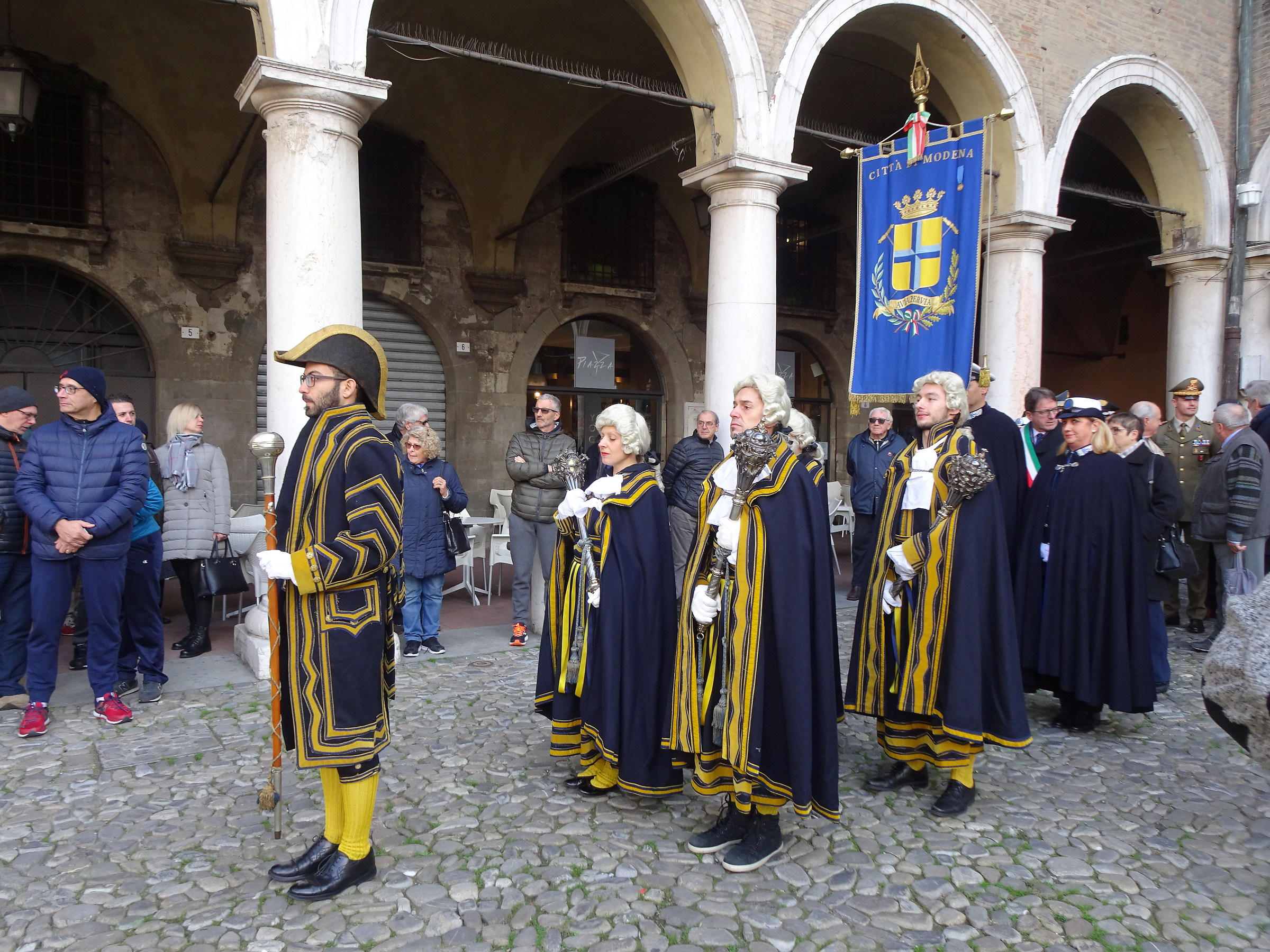 Tribute to Sant'Omobono