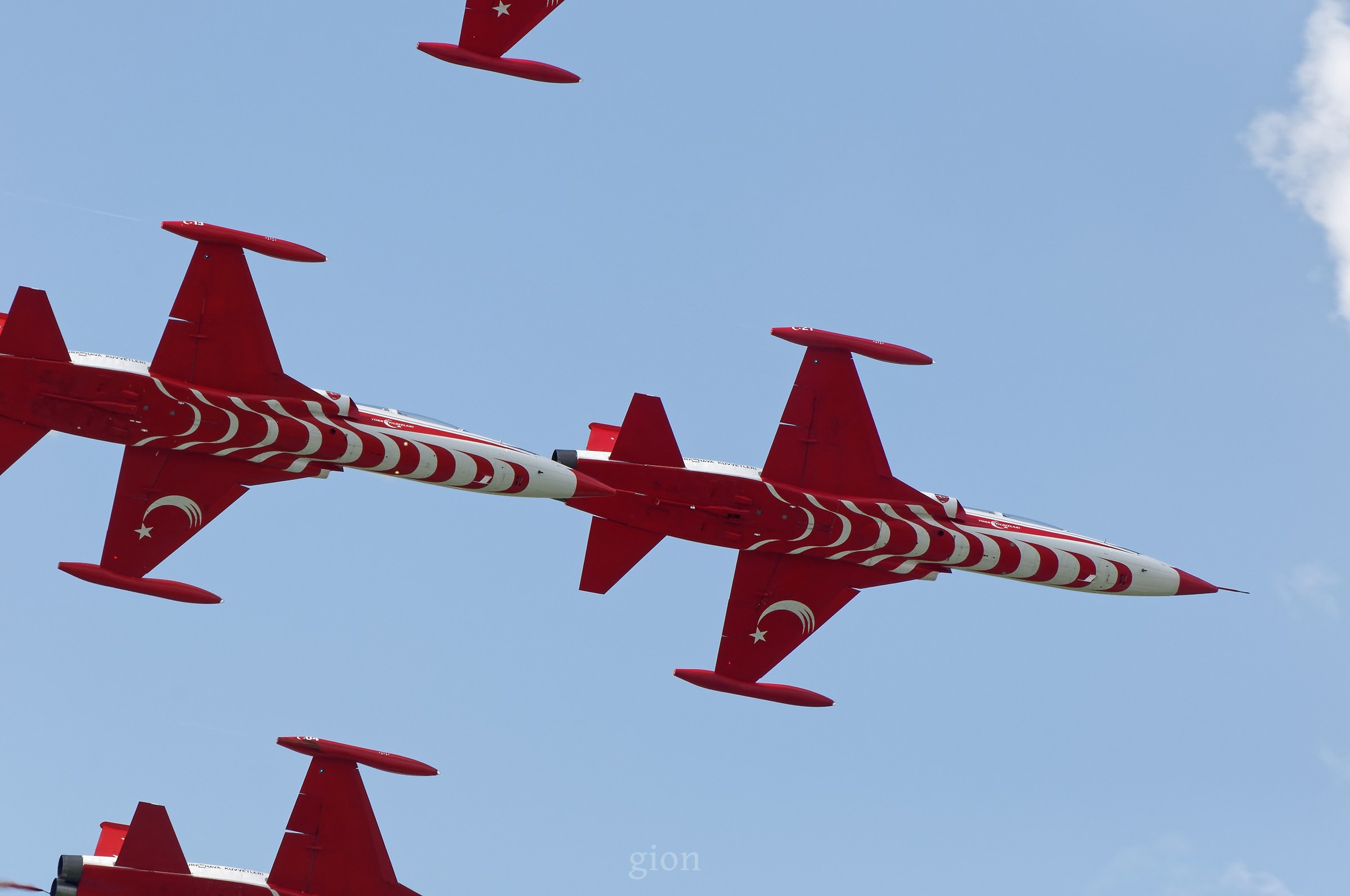 Red arrows
