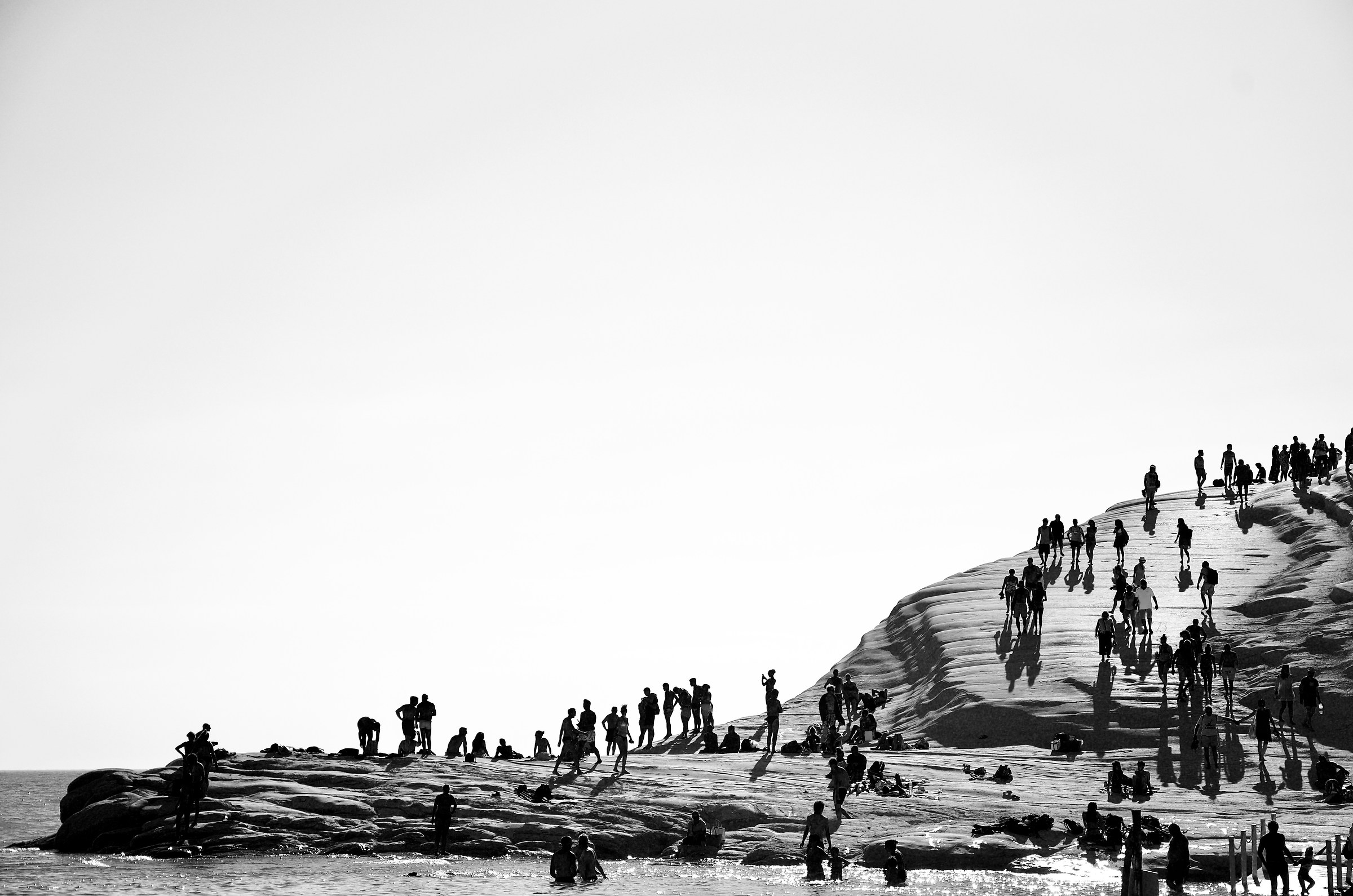 Scale of the Turks in B/w