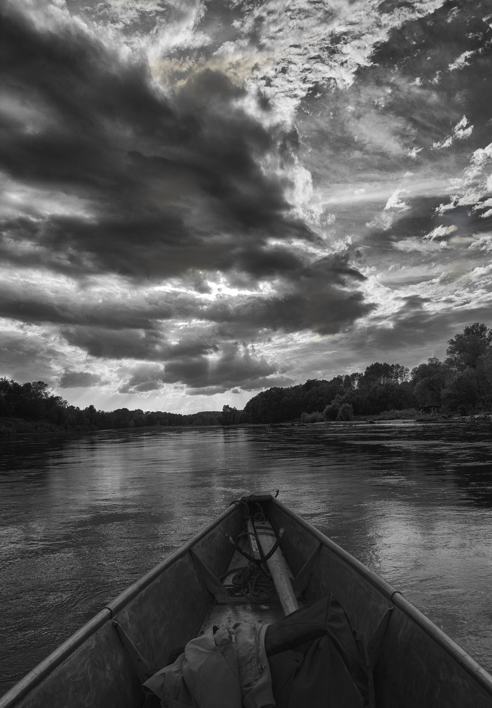 Risalendo il Ticino B&W