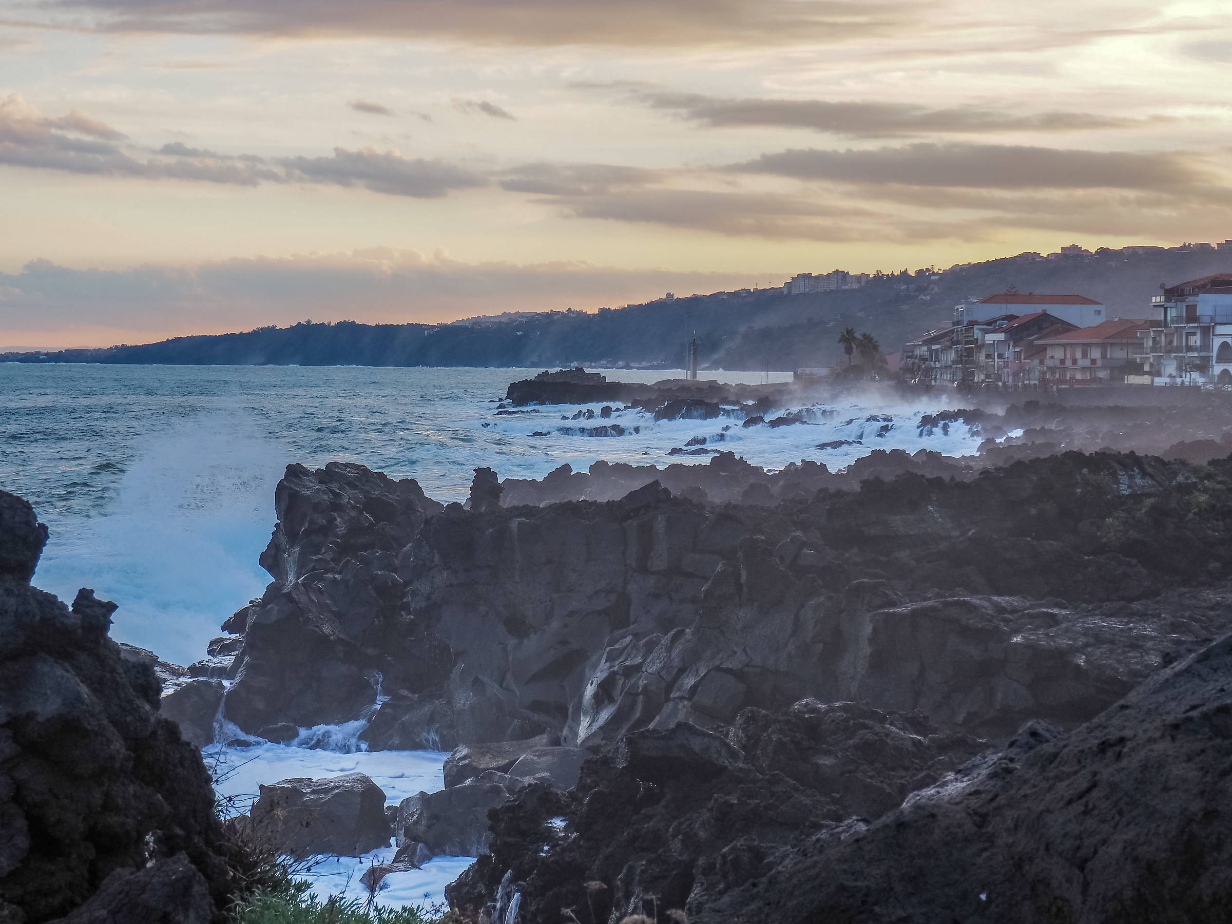 Spruzzi di mare al tramonto