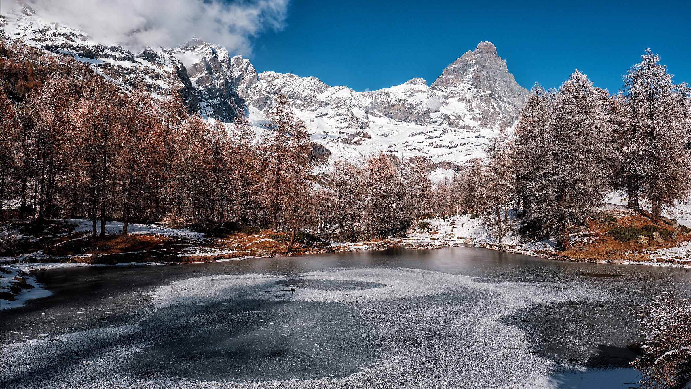 Blue Lake, towards the winter.