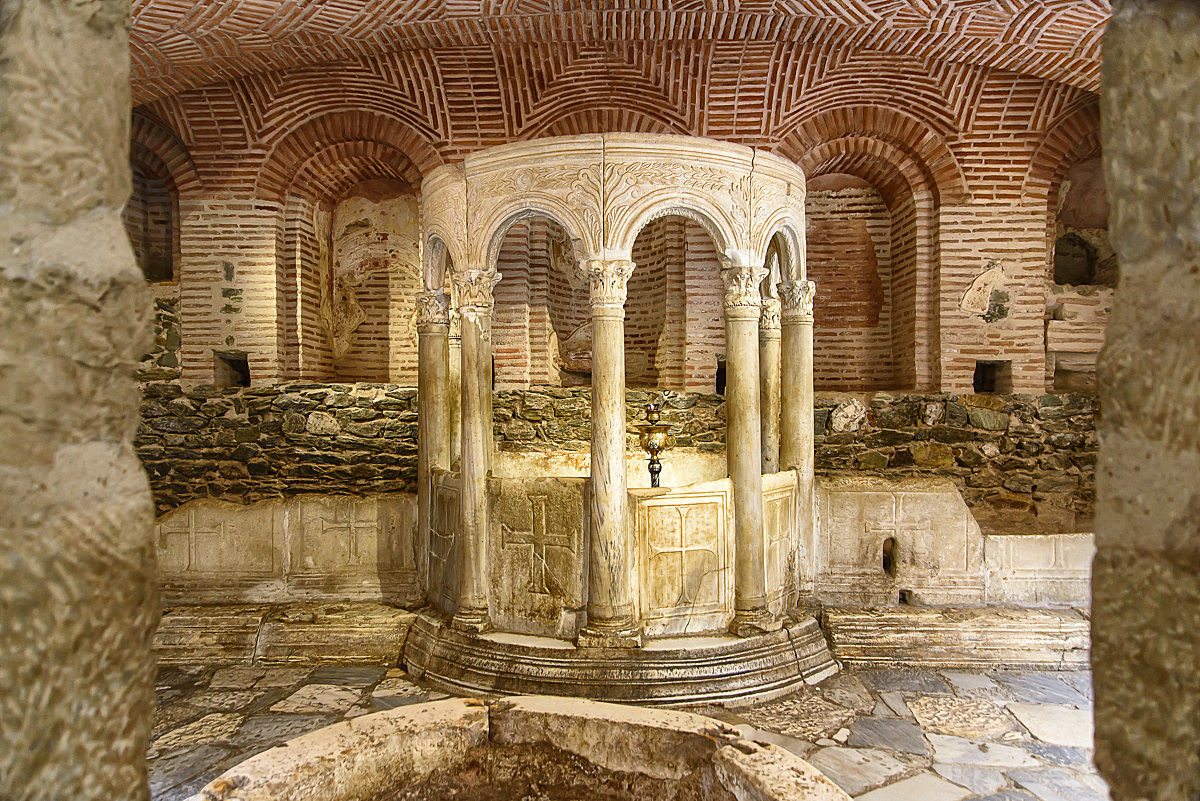 Agios Dimitros-Crypt