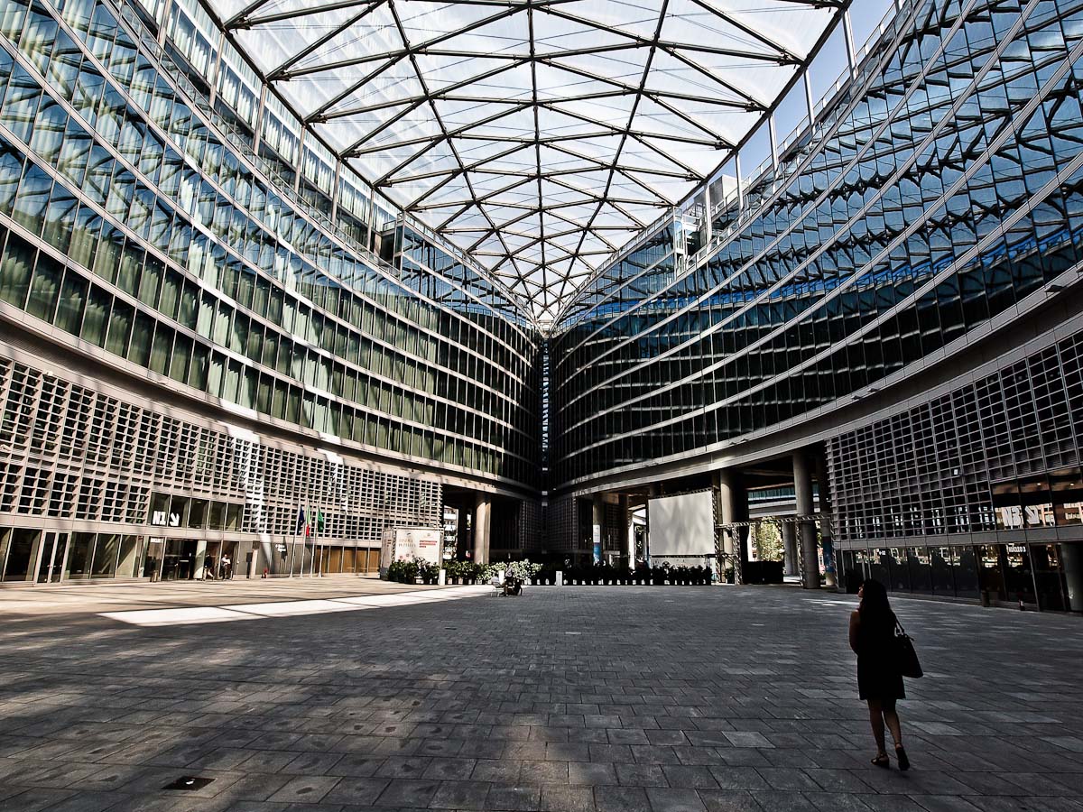 Glass Steel and Stone 09