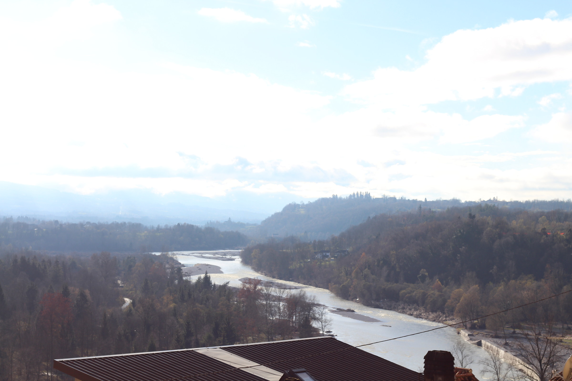 Il fiume Piave scendendo per le scale verso Lambioi