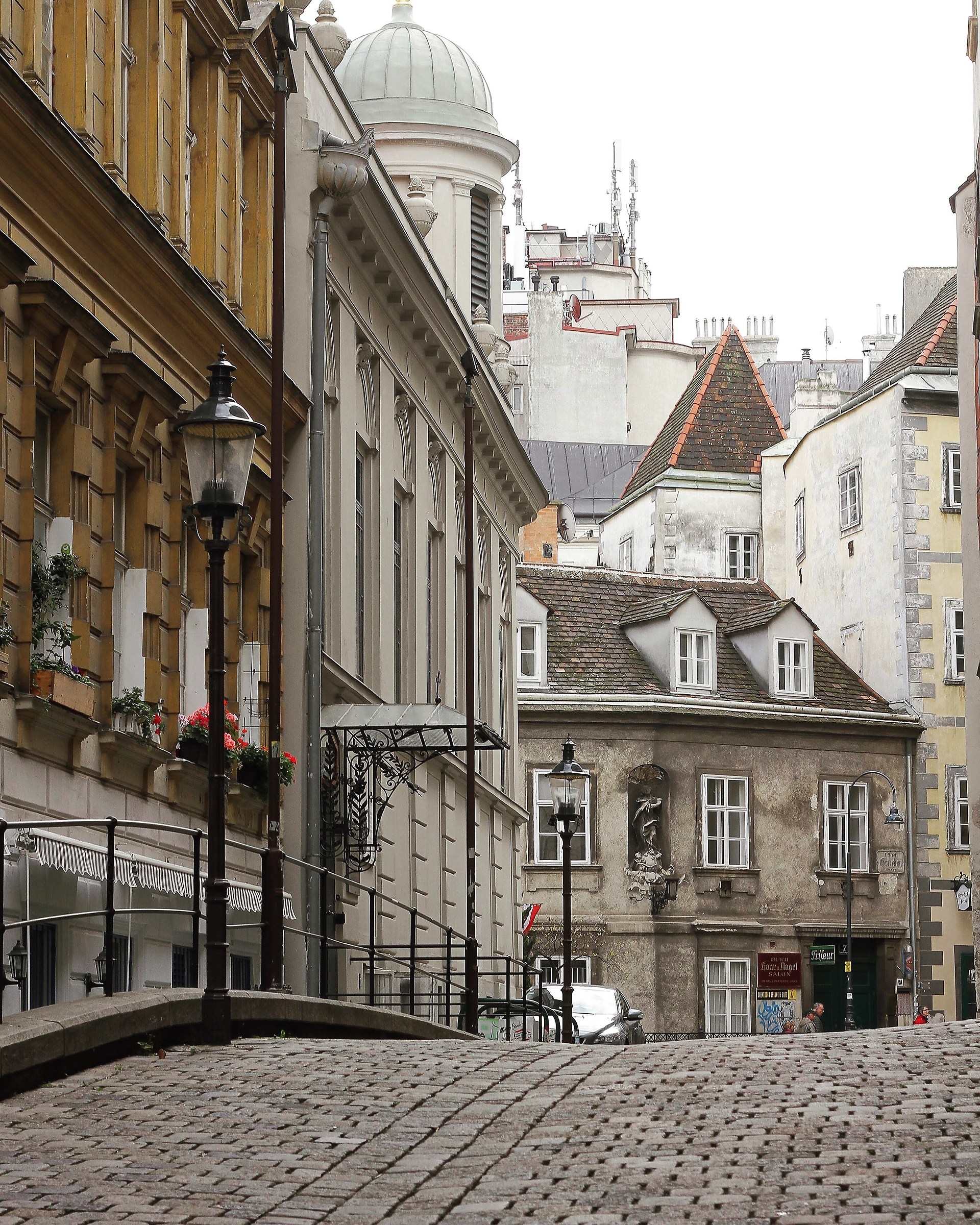 Viennese Alleys
