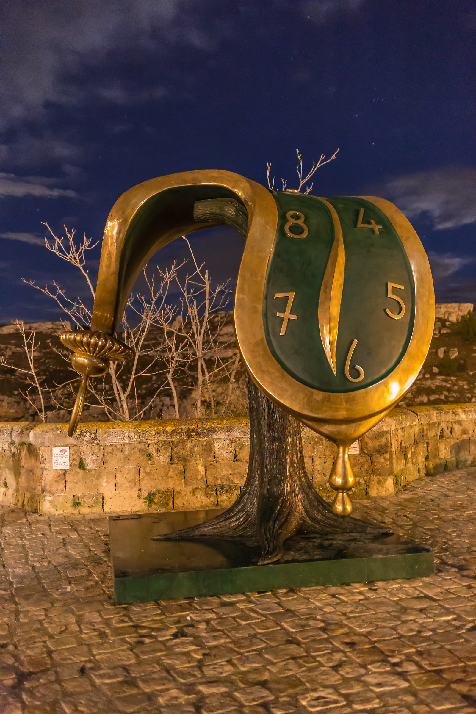 Salvador Dalì nei Sassi