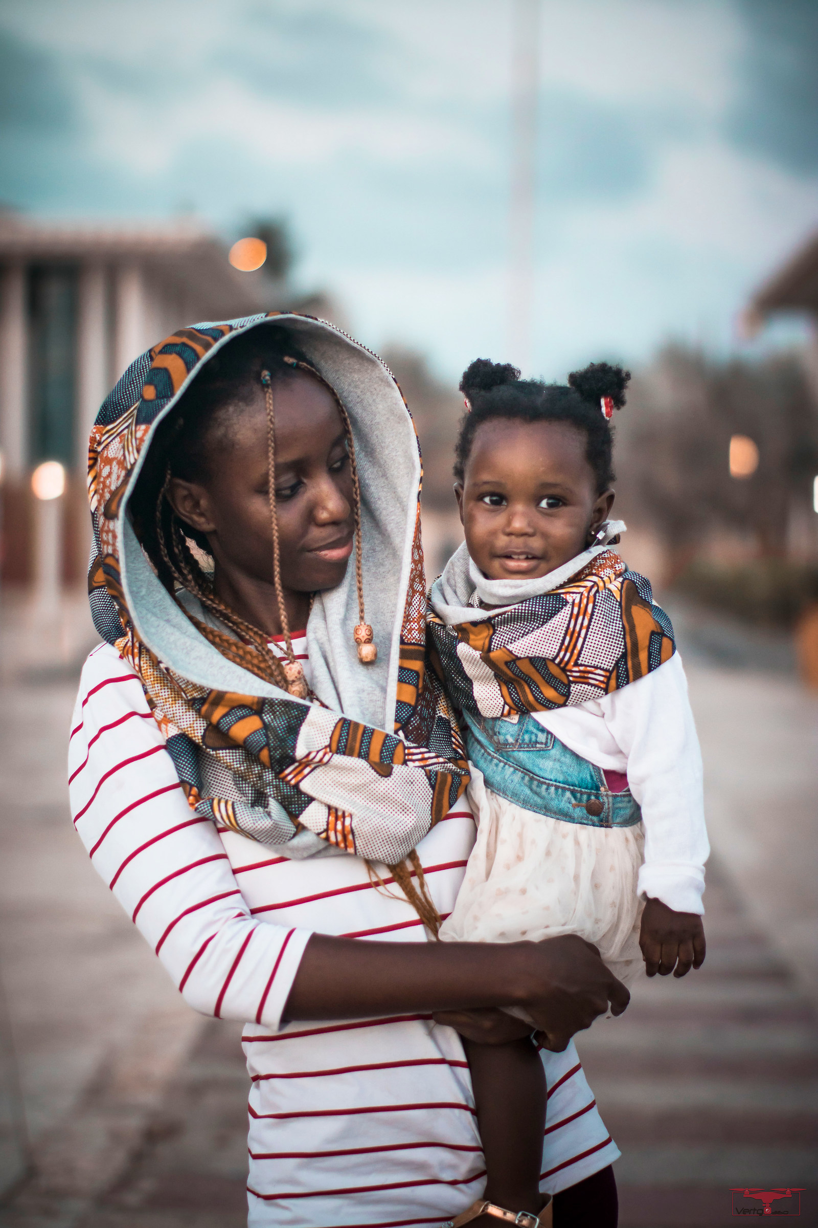 Mamma e figlia, Dakar