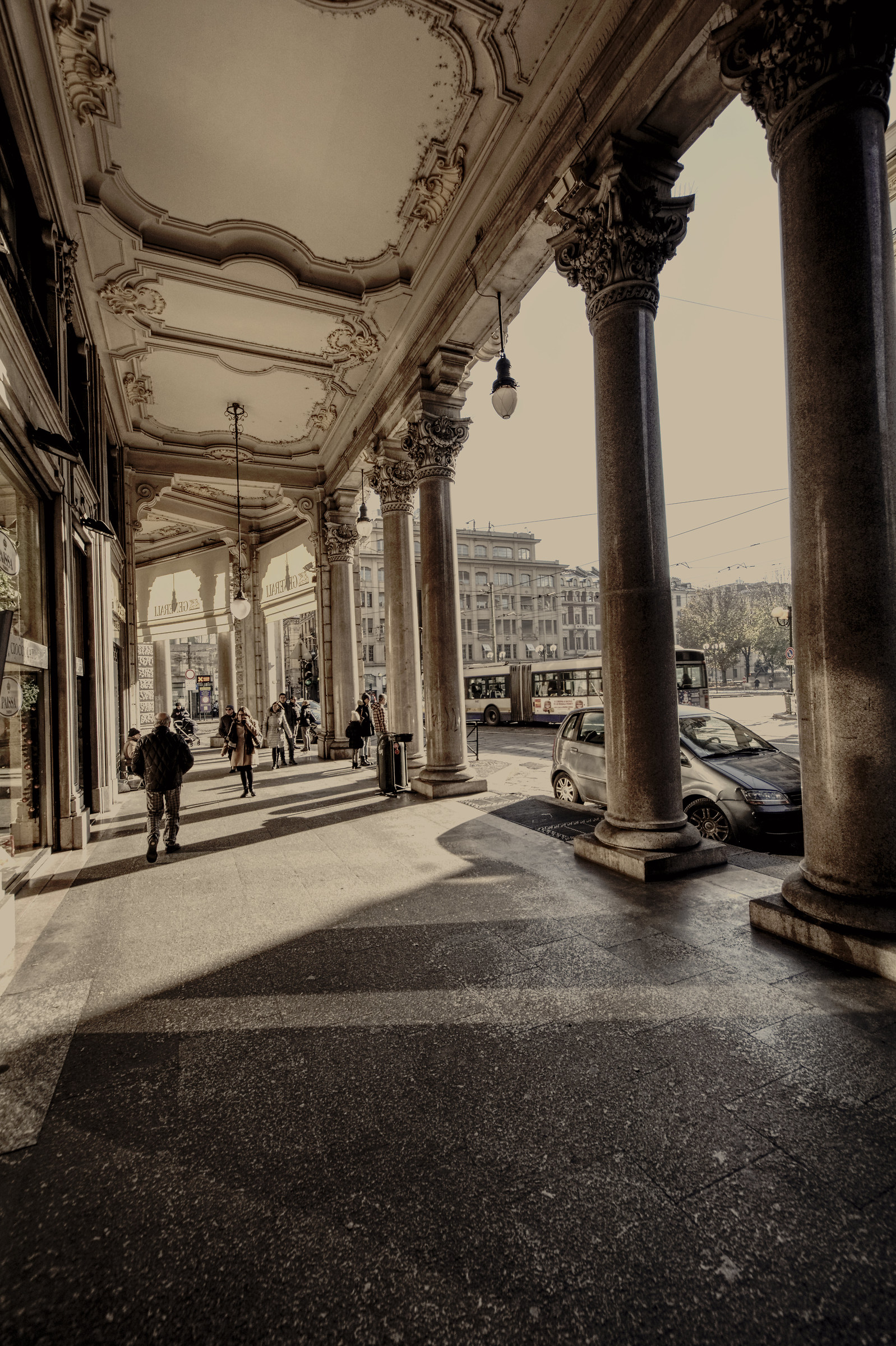 portici di v. P. Micca