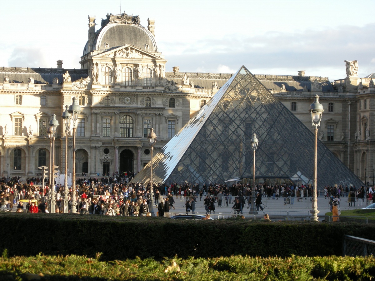Louvre
