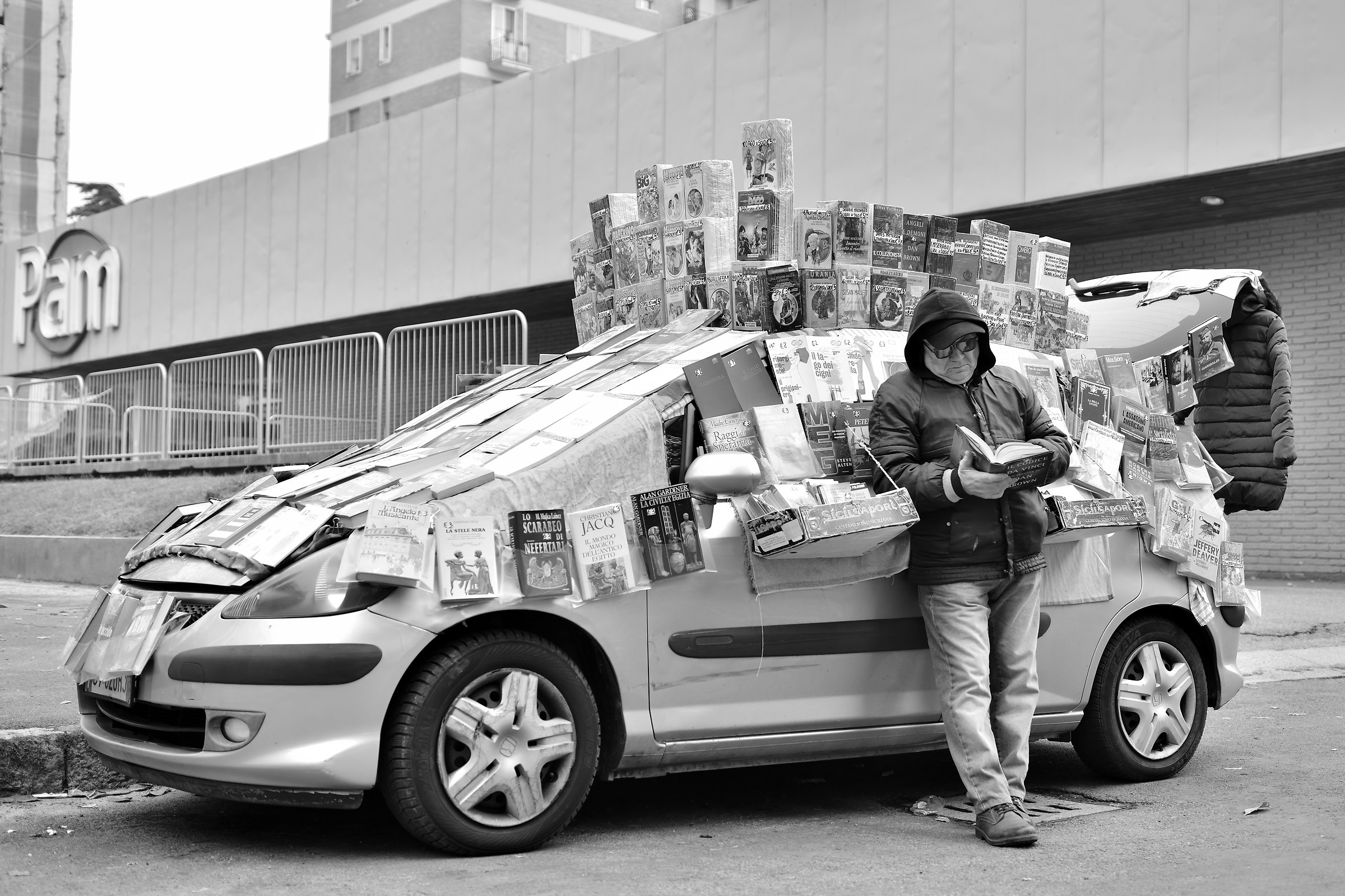 The Travelling bookseller
