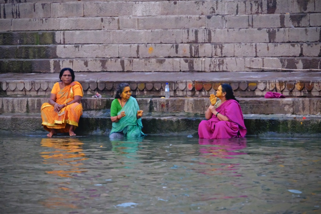 Colourful faces on the Ganges