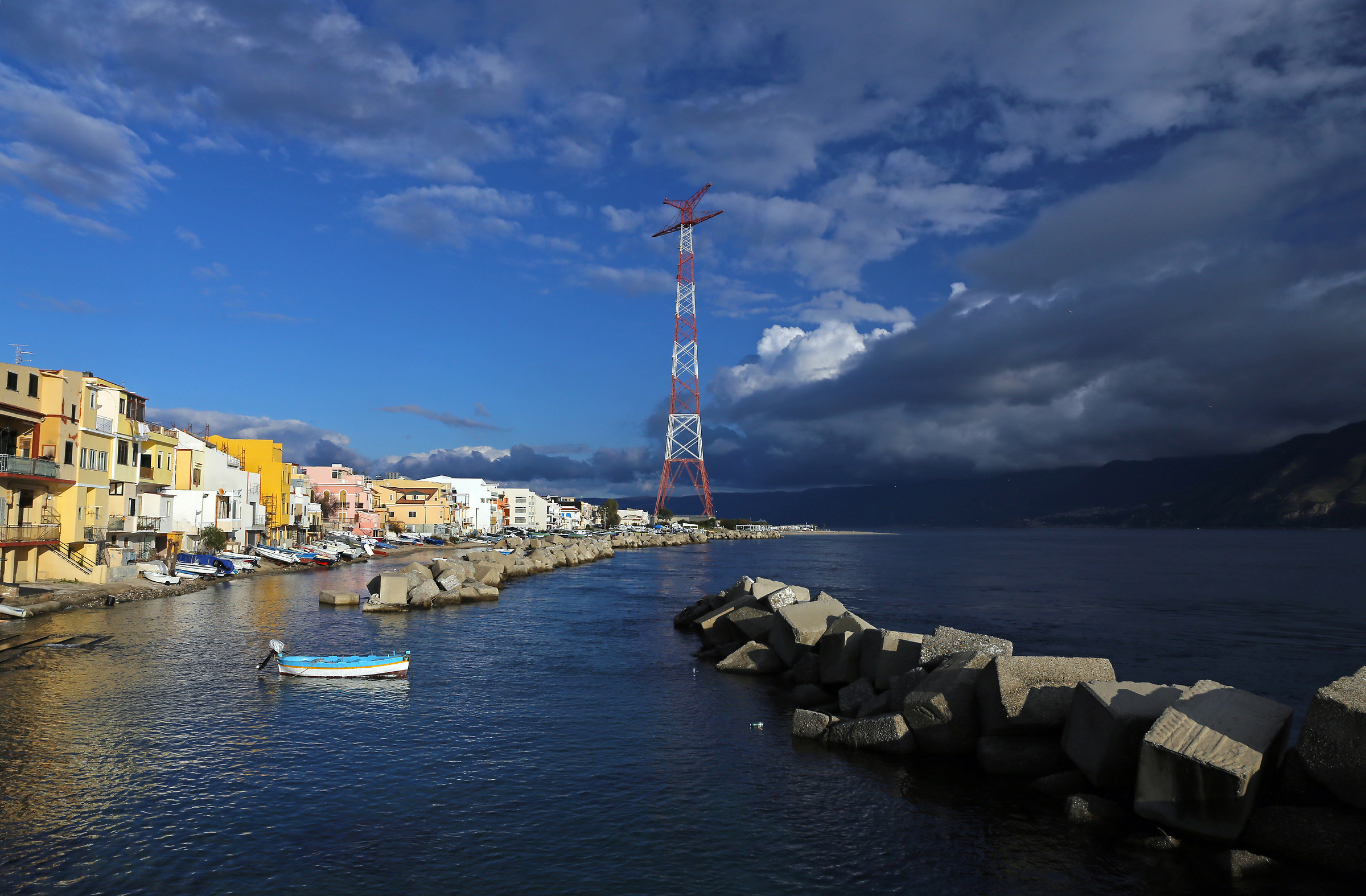 "Torre Faro" e Stretto di Messina