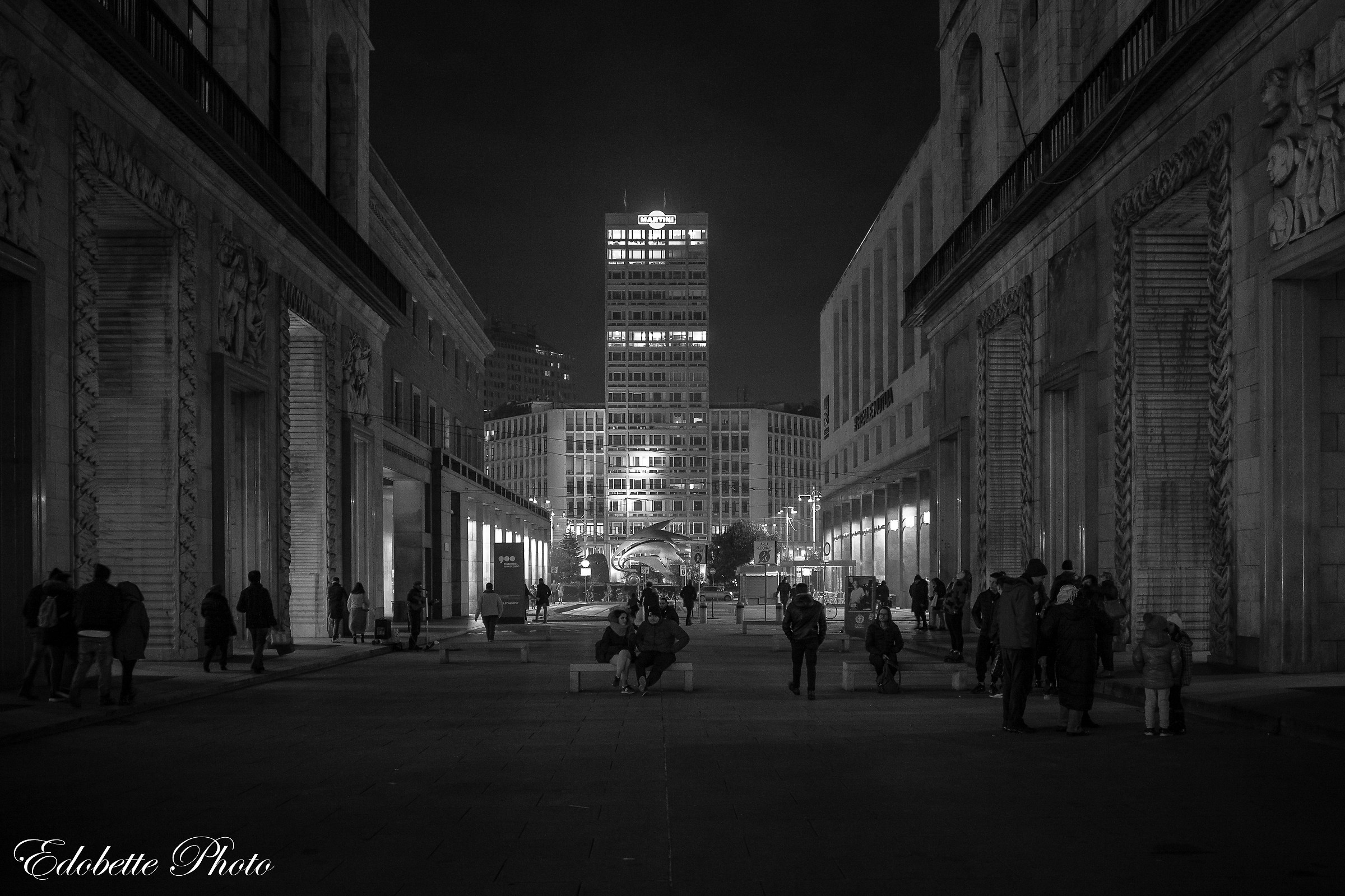 One evening, cold, in the city