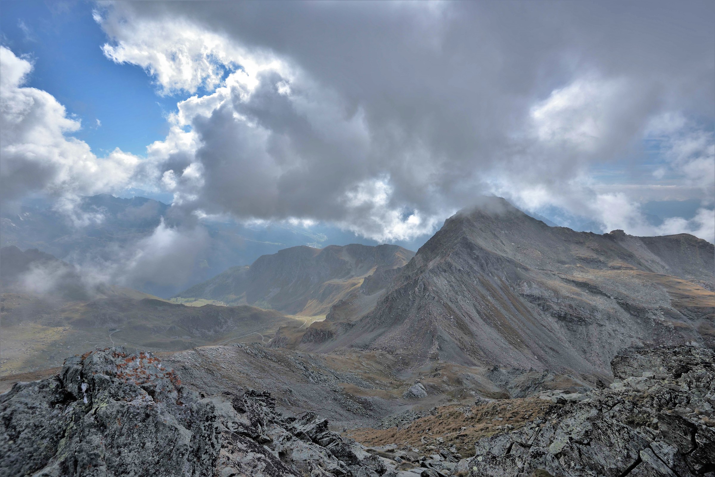 Down the Col di Nana and the climb