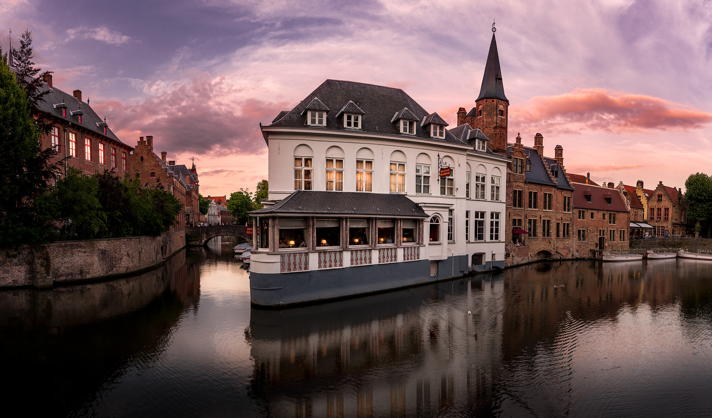 Bruges, Le Comte de Bourgogne