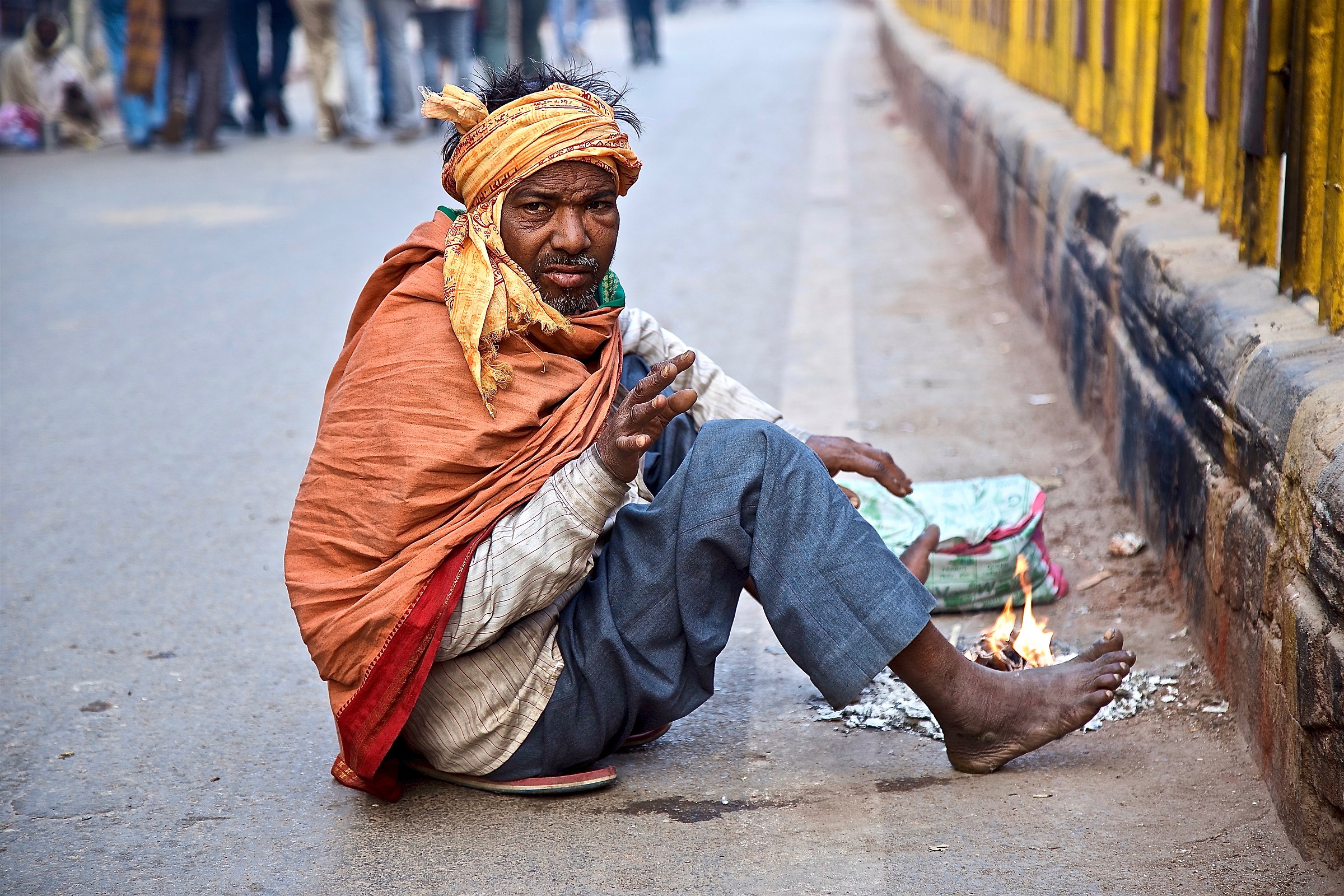 Il calore del colore e la freddezza del marciapiede