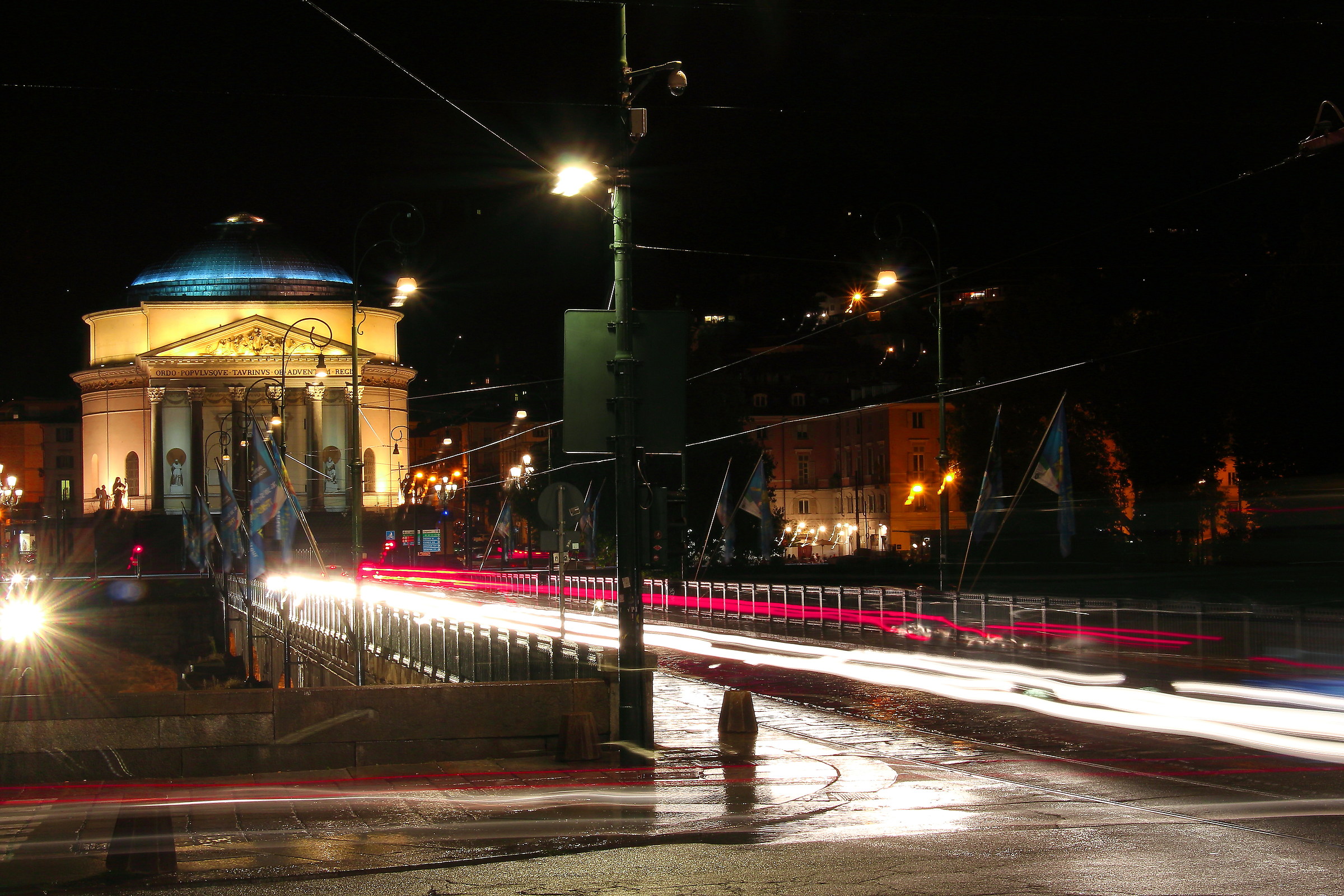 Gran Madre di Dio- Traffico serale