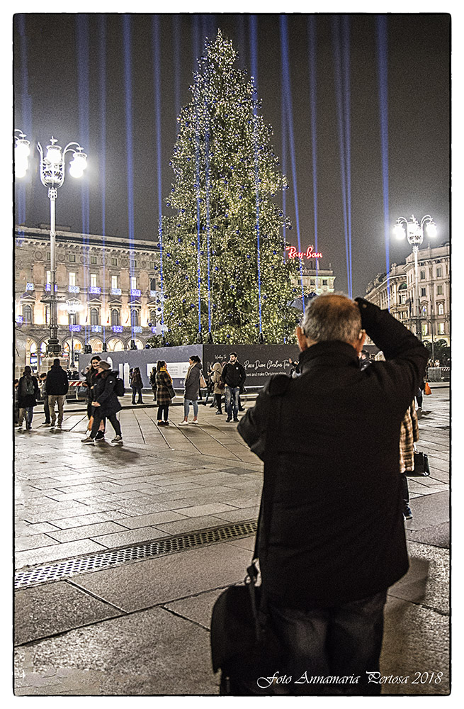 Bruno all'opera in piazza Duomo