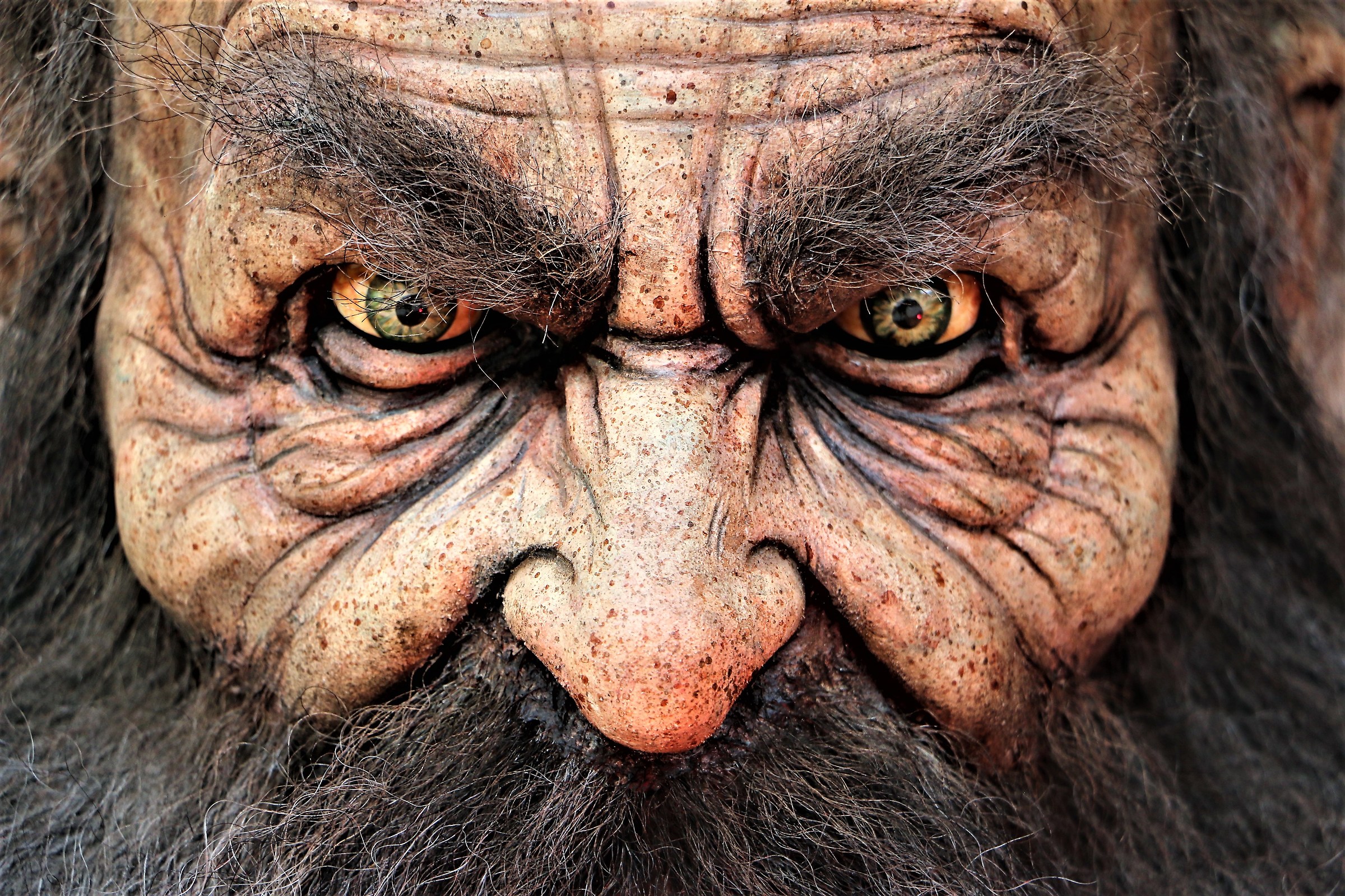 Don't be afraid... I come in peace