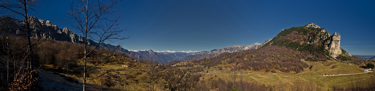 Overview from Monte Cornetto Carega to