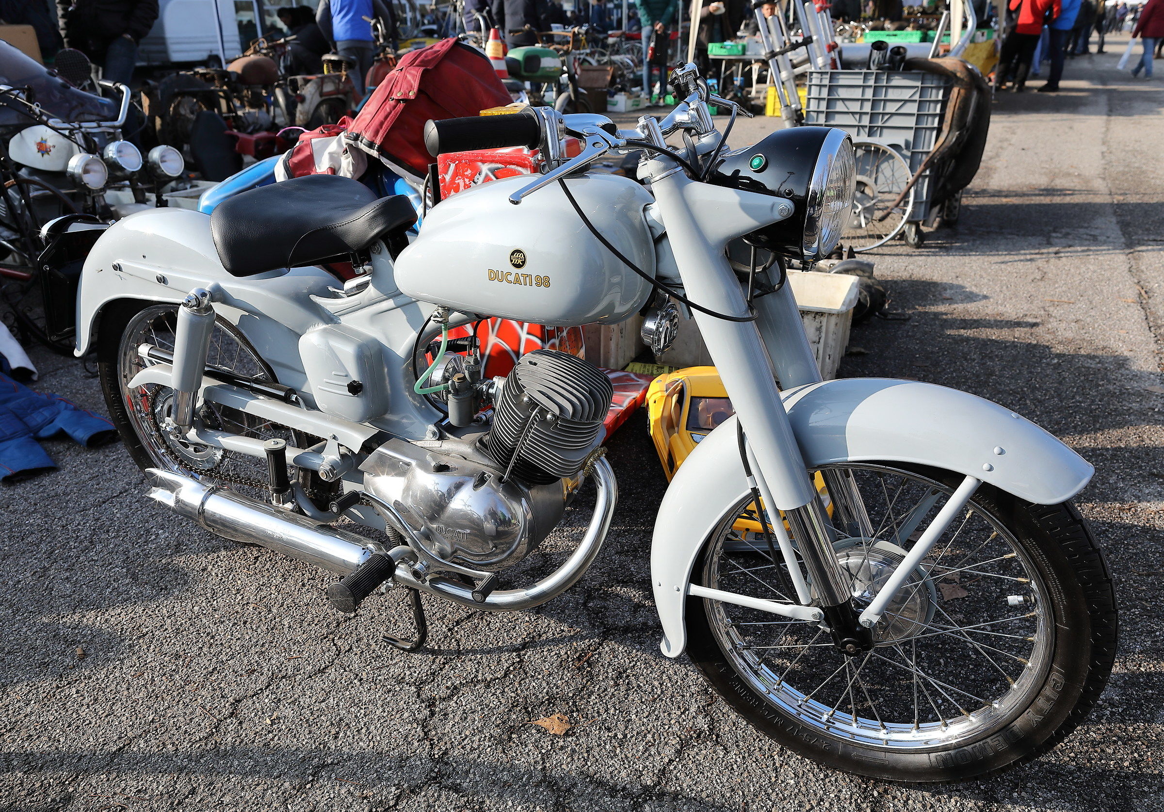 Used car/Motorbike market, spare parts.