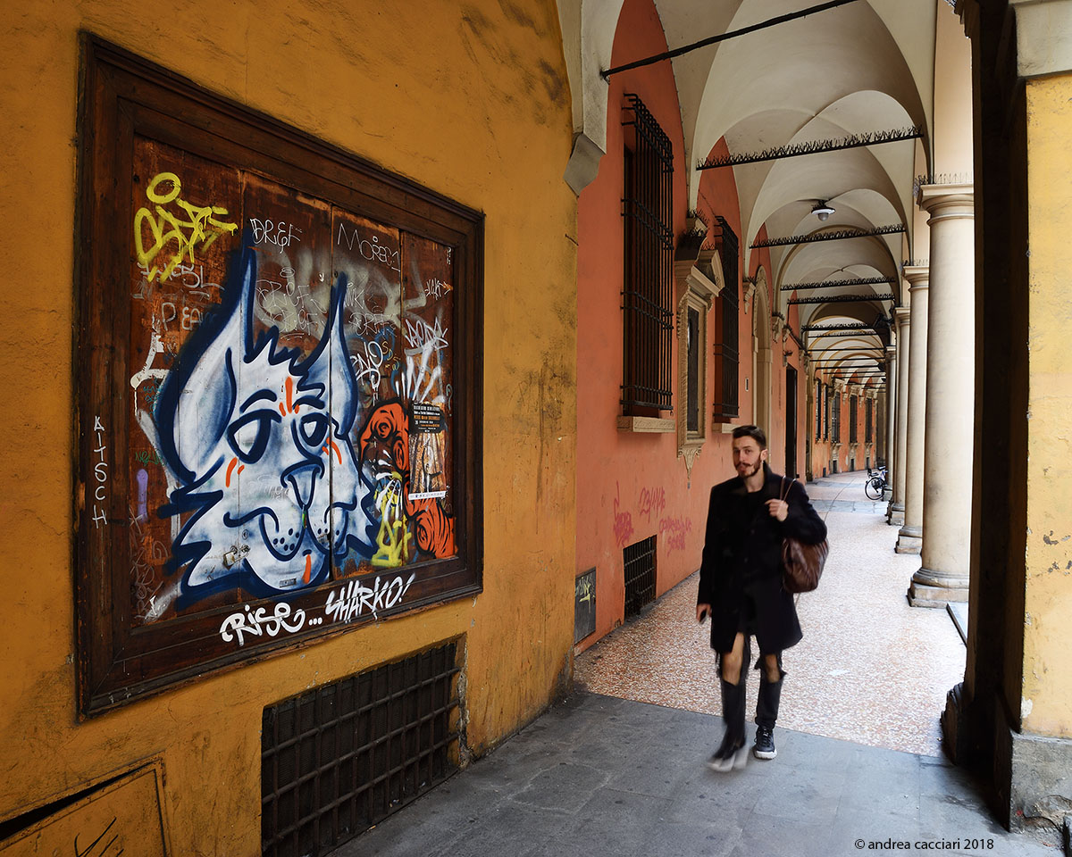 Sotto i Portici di Via Castiglione