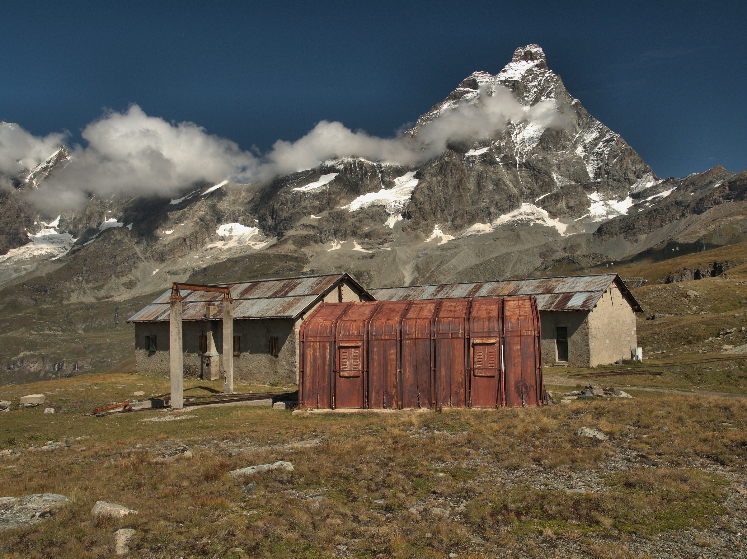 Disused structures and warehouses at Lake Goillet