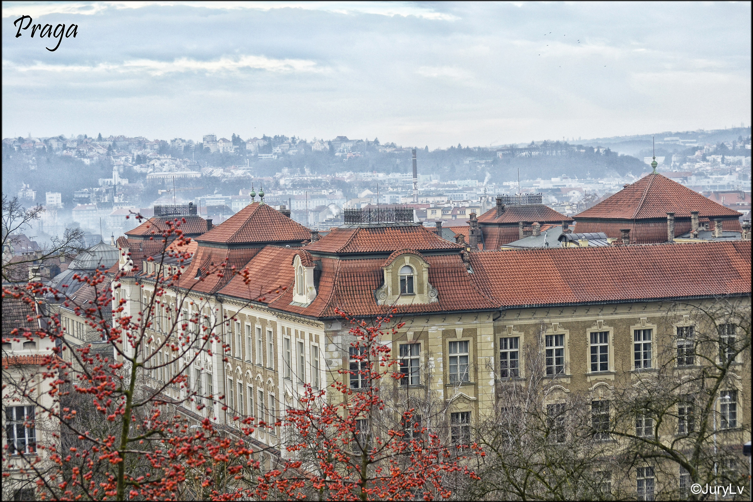 Panorama di una citta fredda