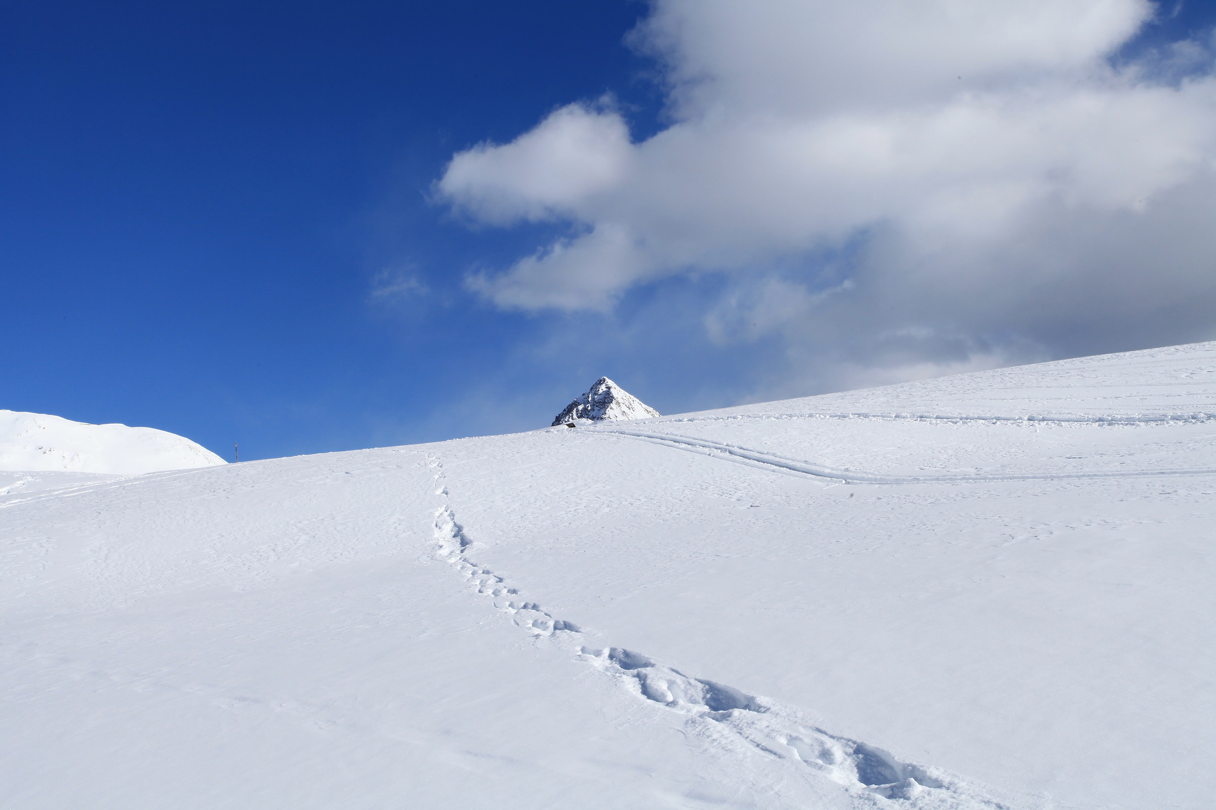 On the way to the pyramid