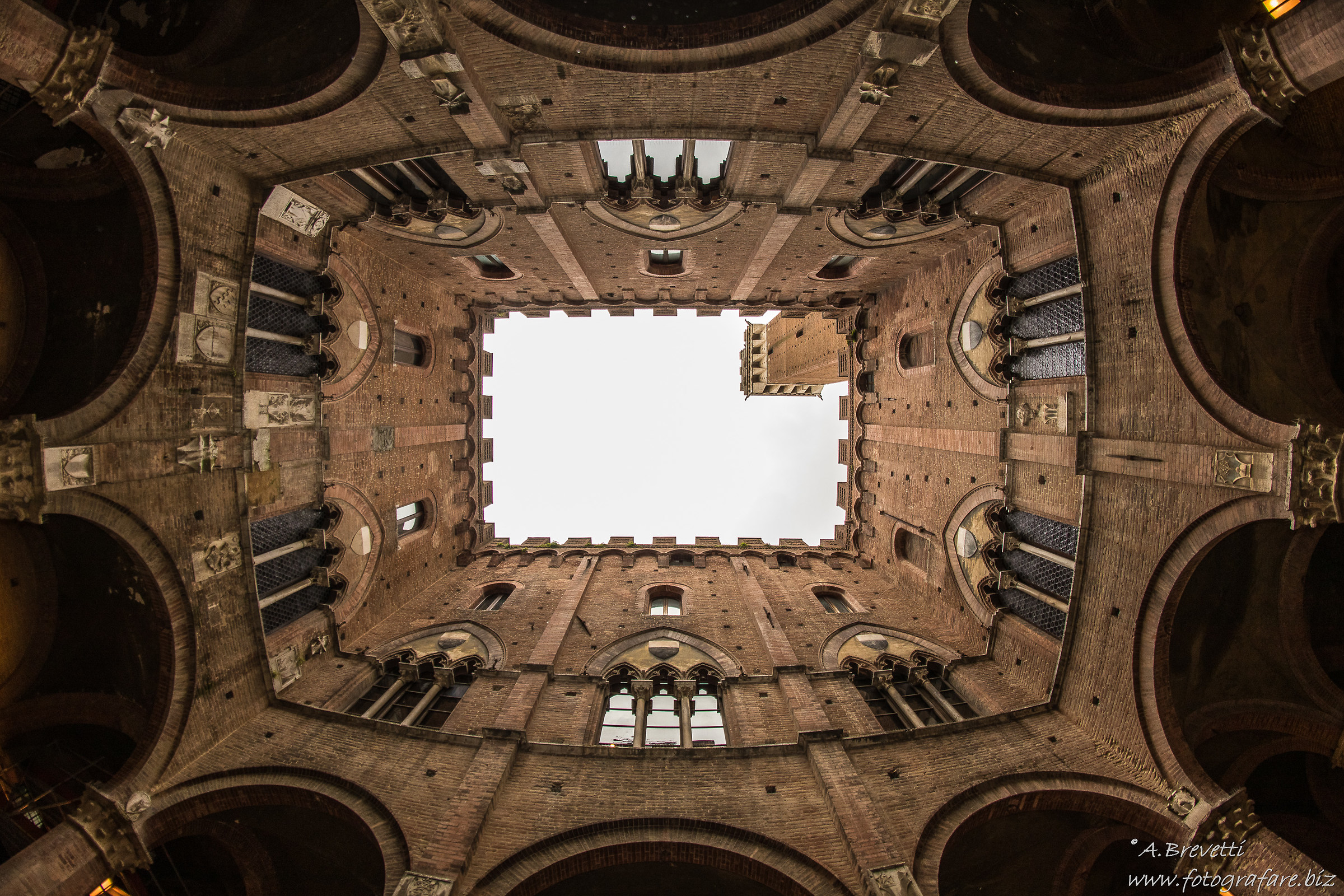 Cortile del Podestà - Siena -