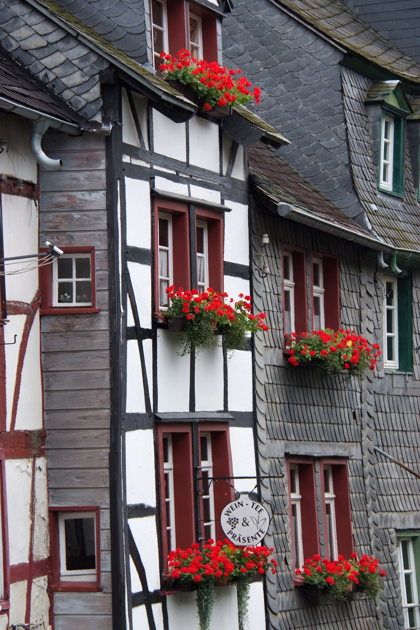monschau-de