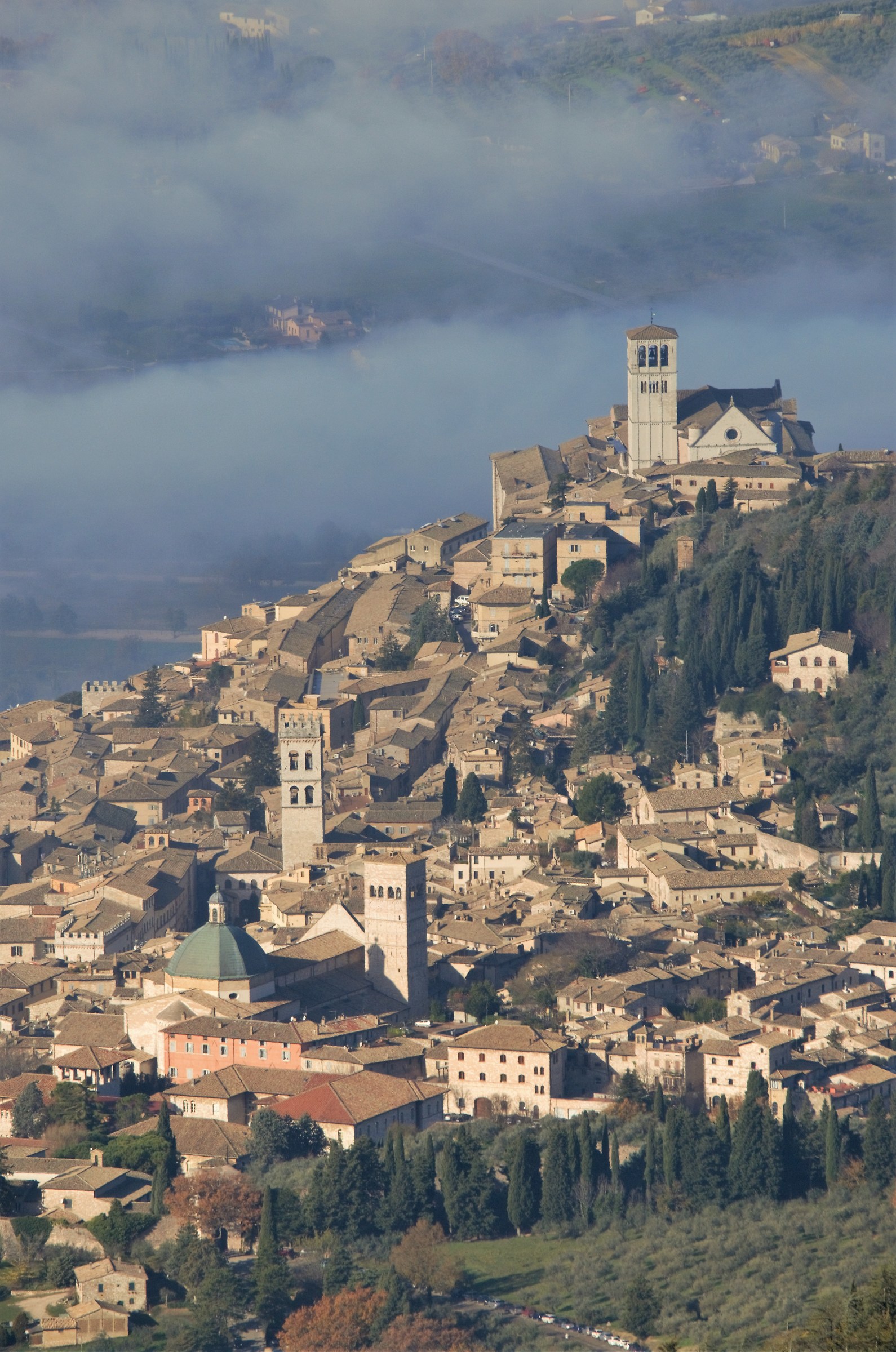 Assisi, vista prziale con Basilica di San Francesco