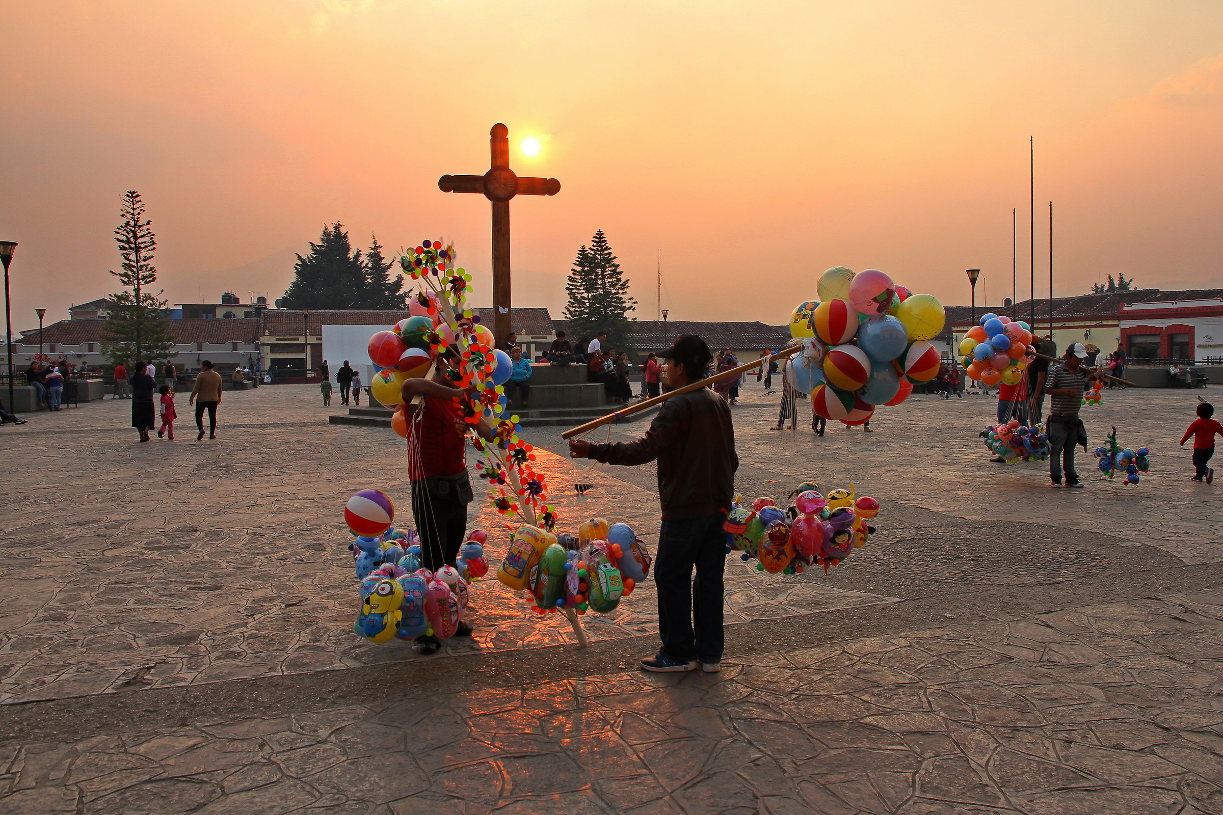 San Cristobal Balloon Seller