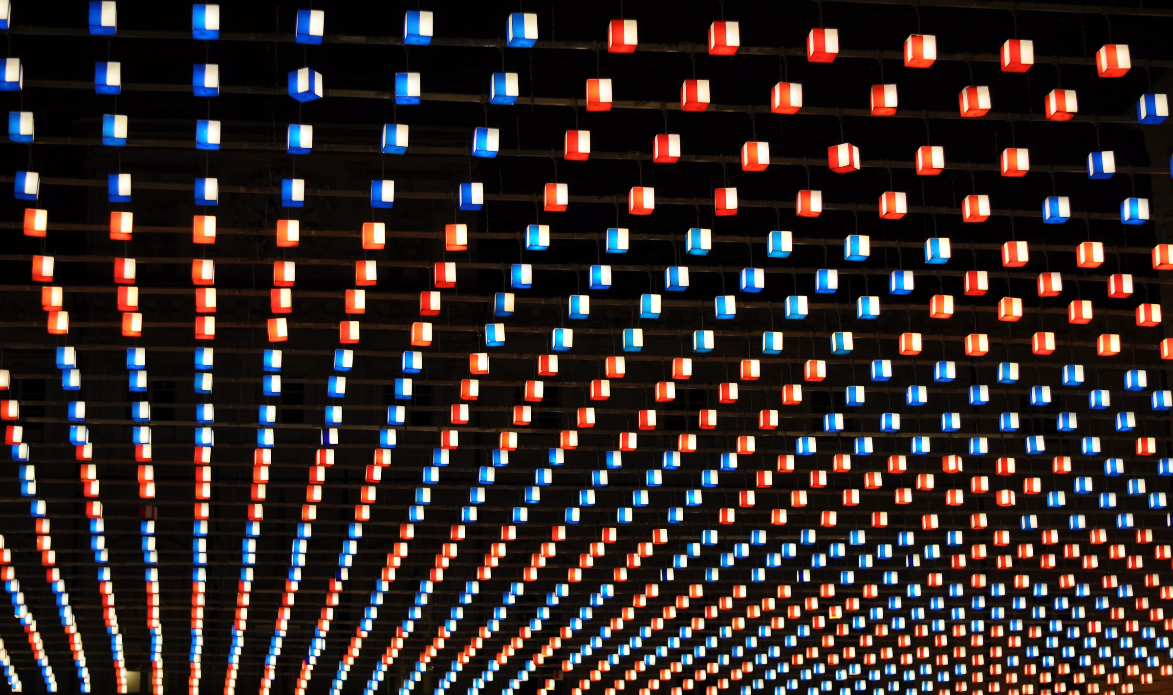 Flying Mat Artist Lights 2018