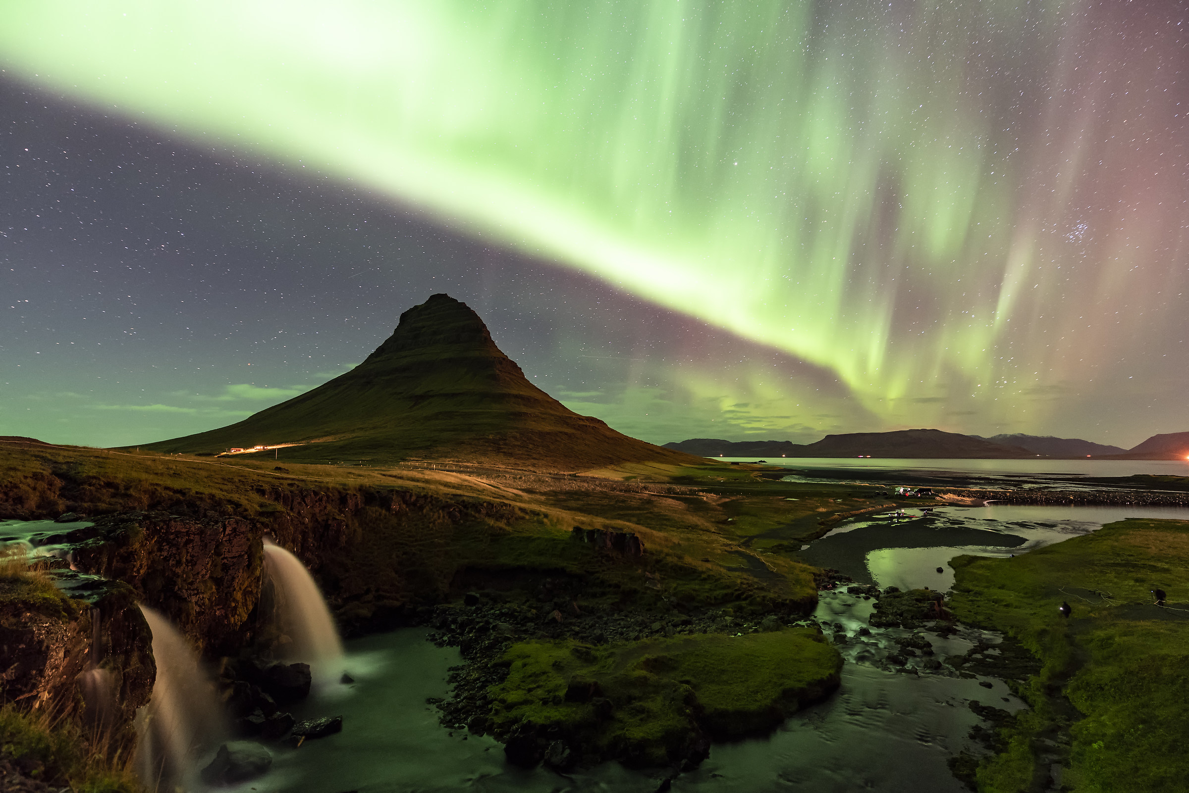 Northern Lights over Kirkjufell
