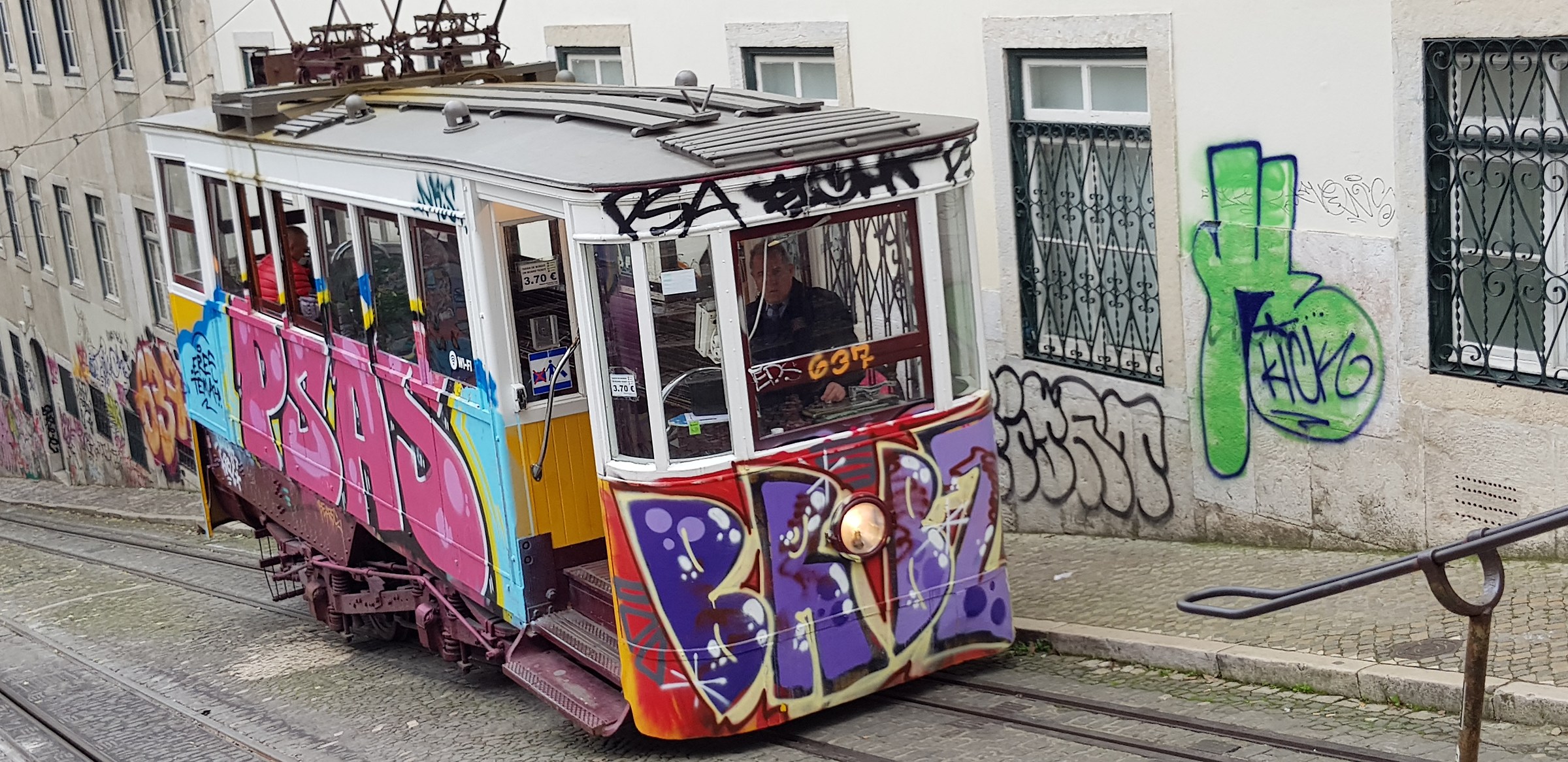 Un tram chiamato Colore.