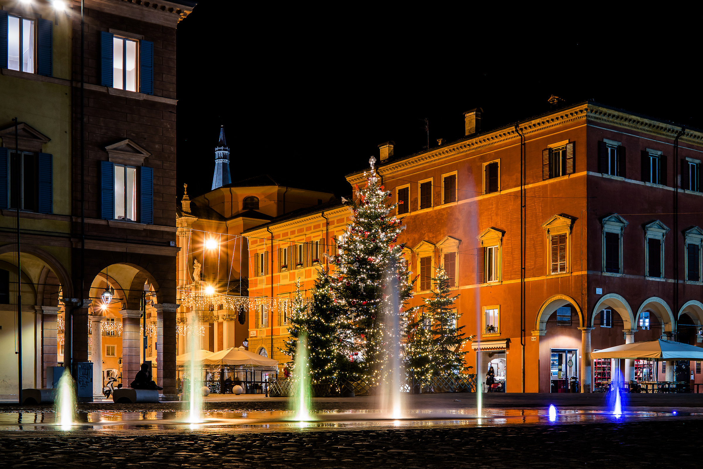 Modena-Magic of Christmas