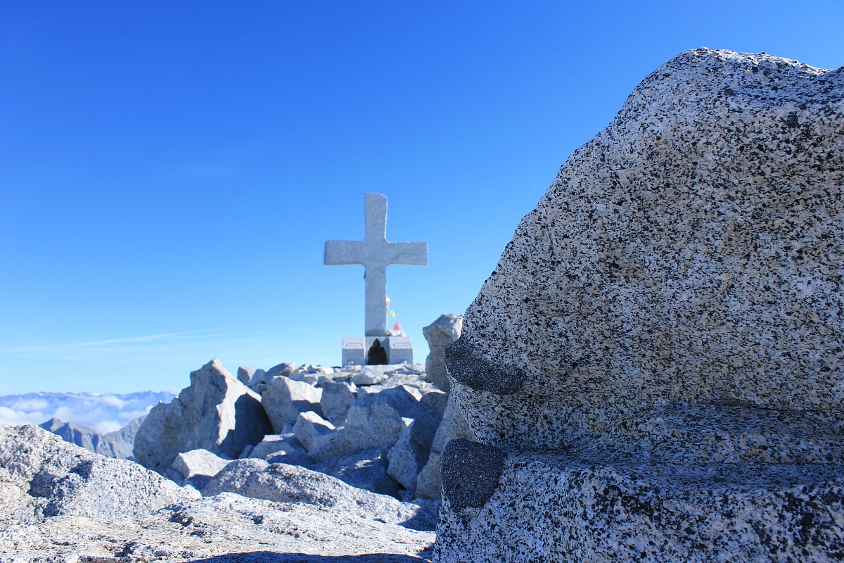 granite and the cross