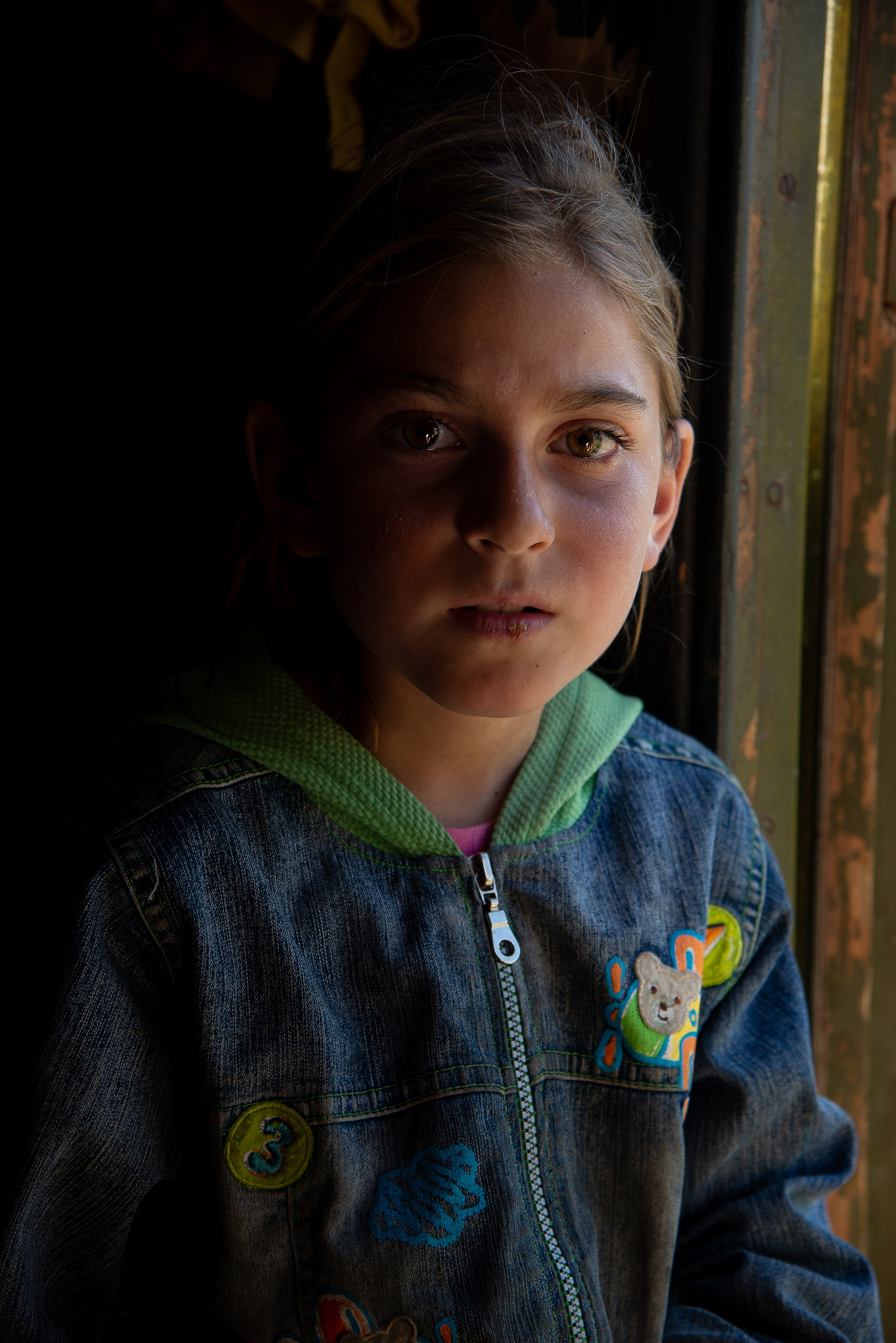 My gaze is lost in the void