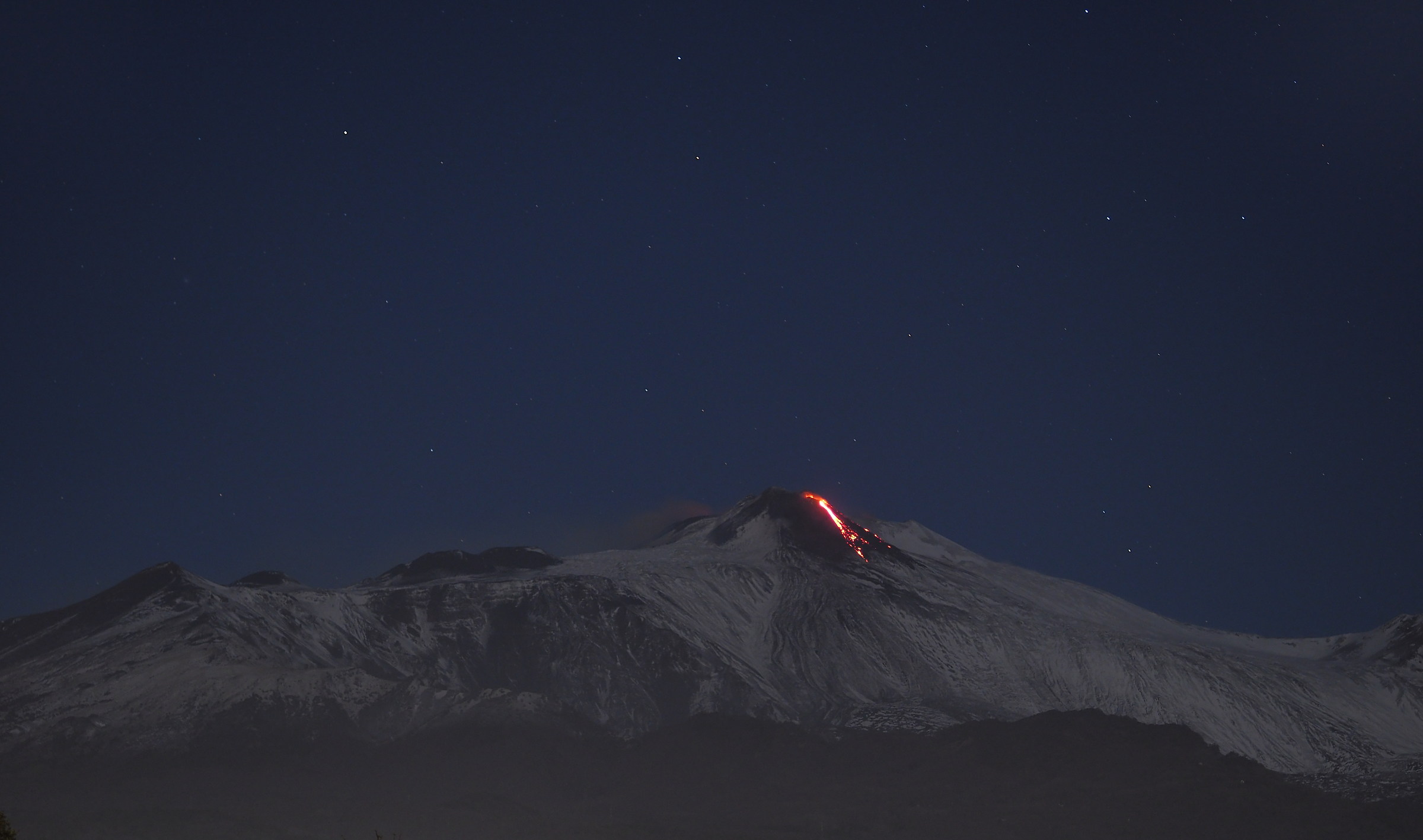 L'Etna sotto le stelle