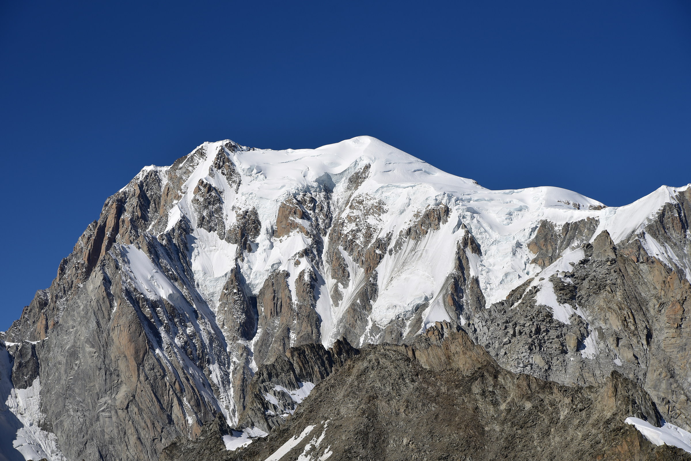 Sua Maestà il Monte Bianco