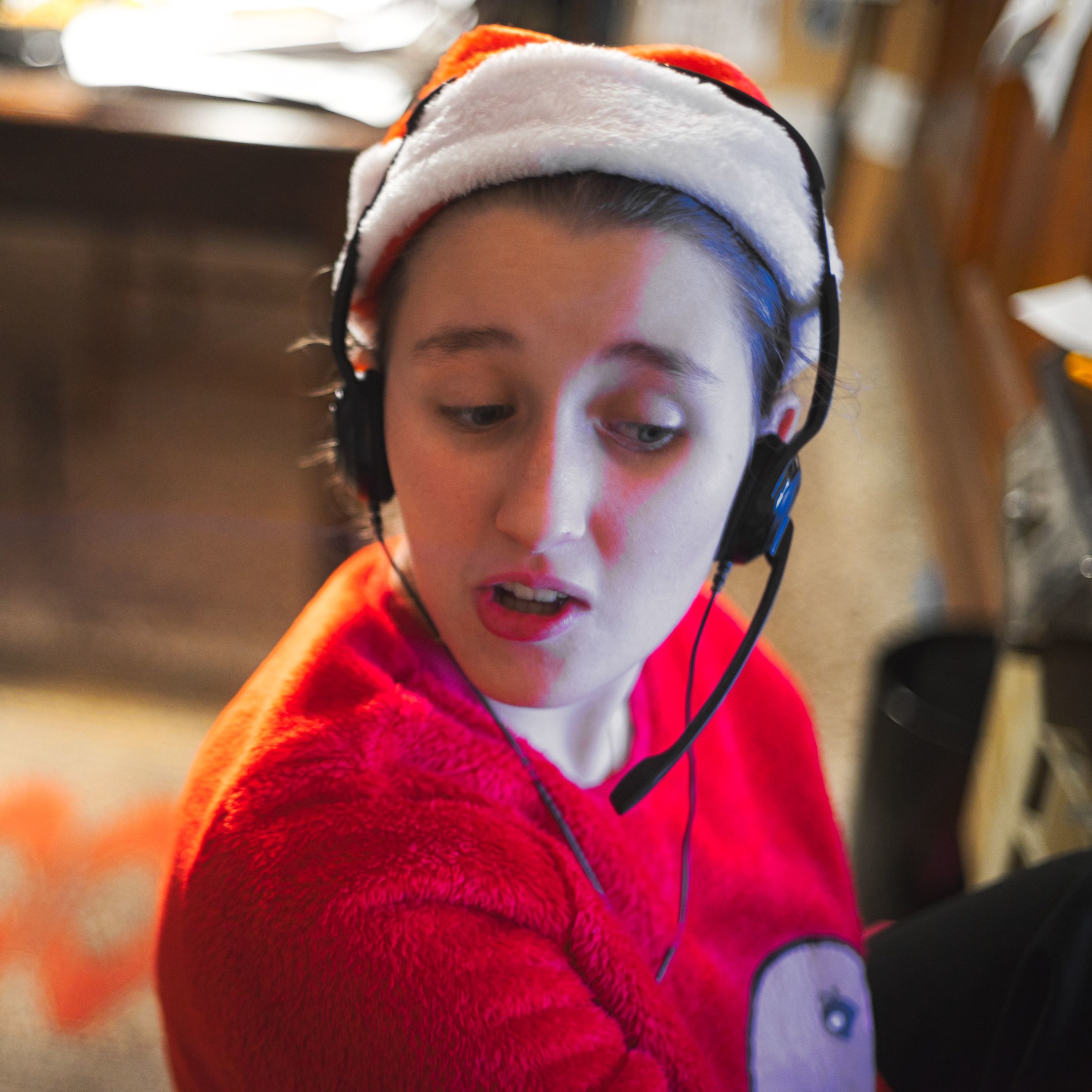 Hey! But I'm vloggando the greetings!