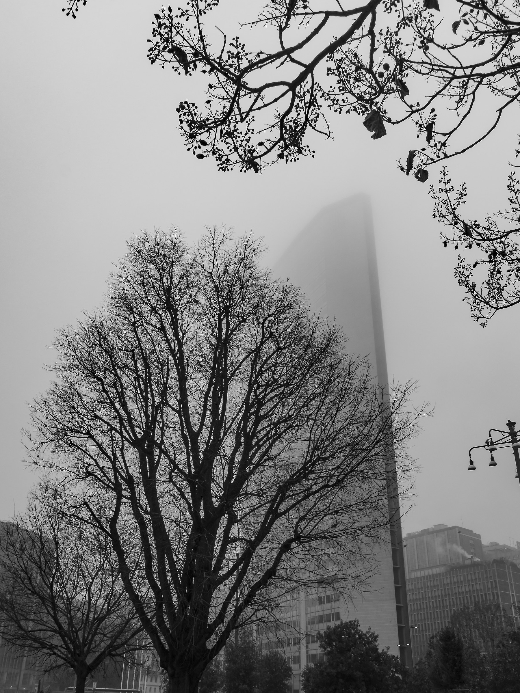 Pirelli Skyscraper-2