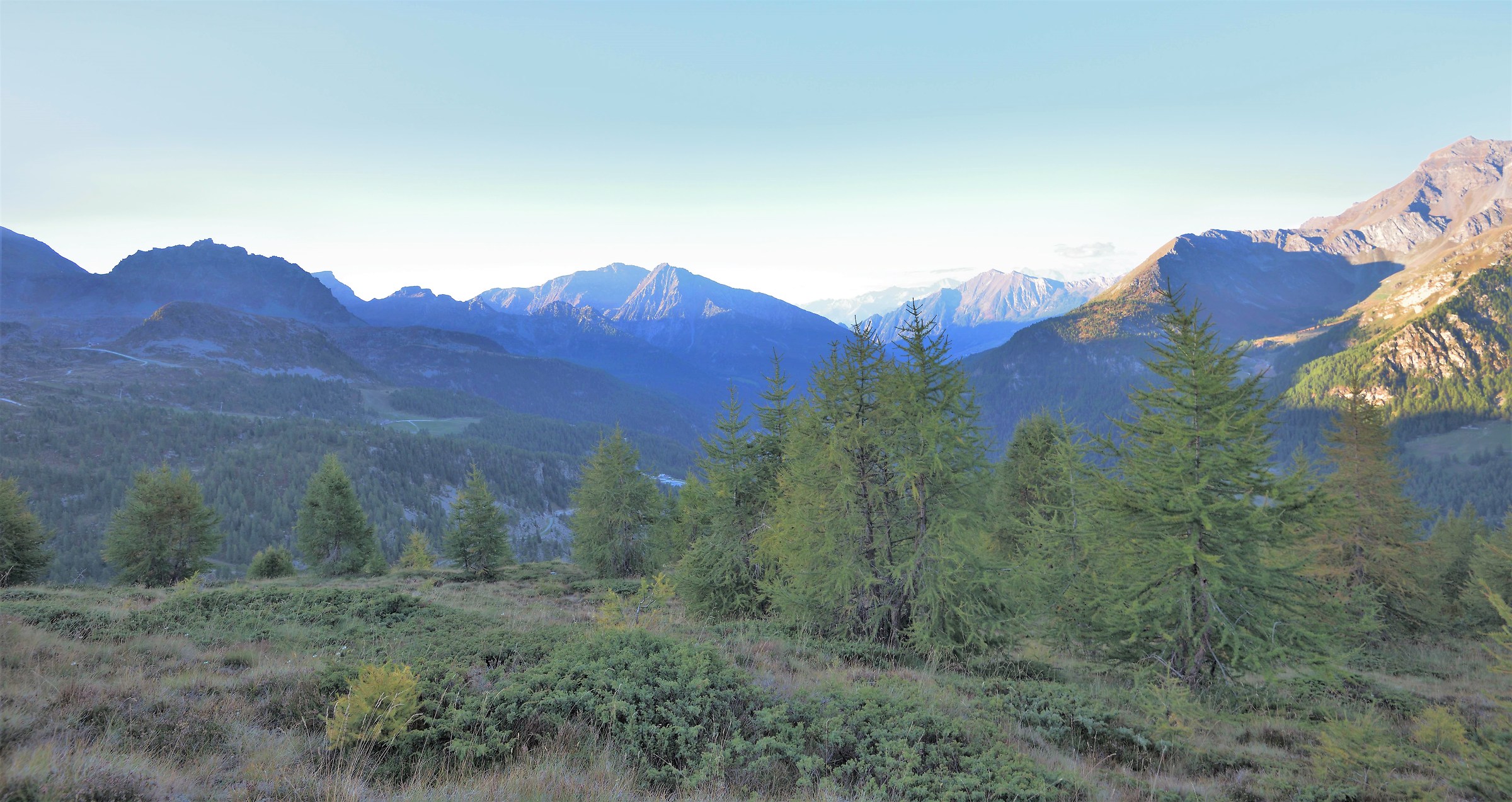 la Val d'Ayas ancora addormentata