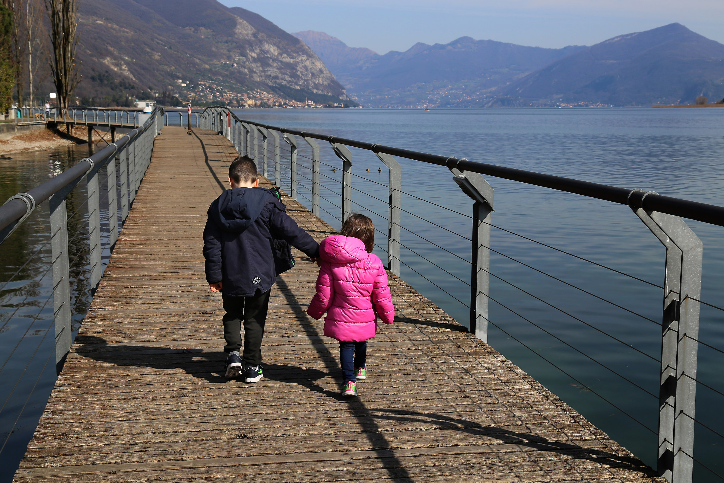 Careful!... give me your hand.