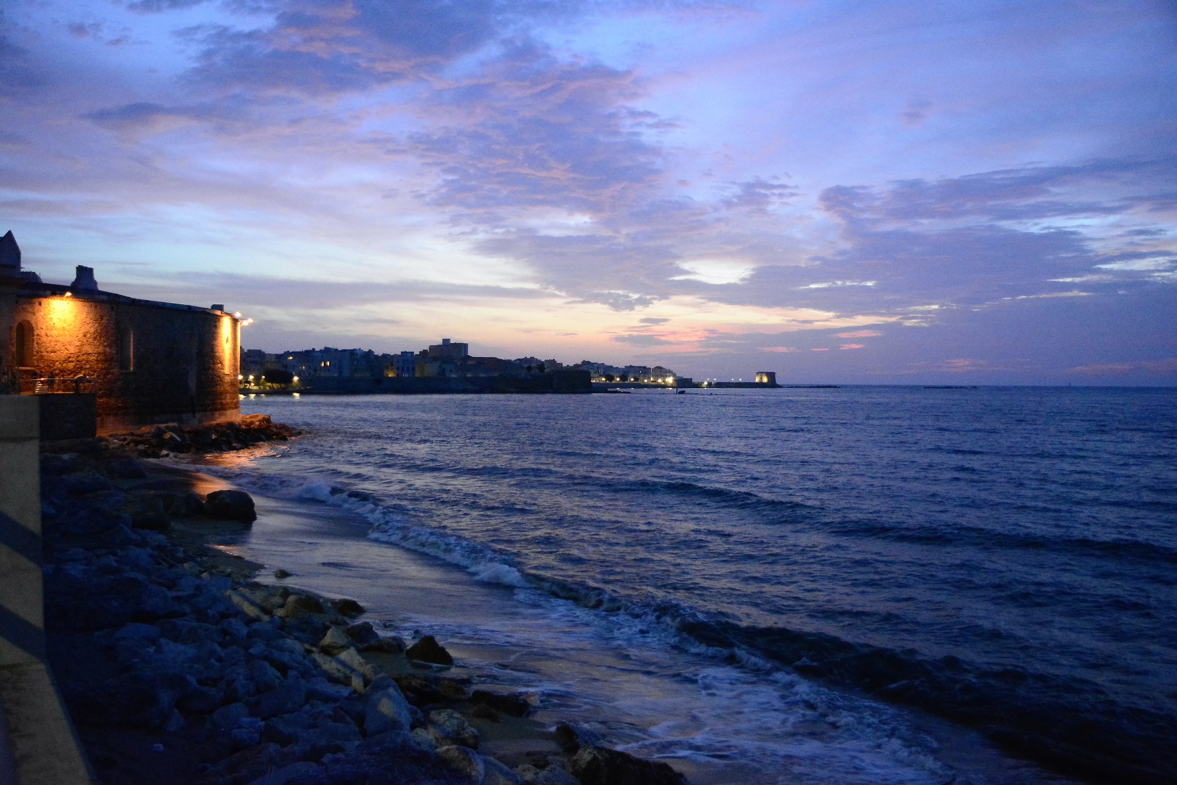 Trapani, lungomare ai vespri