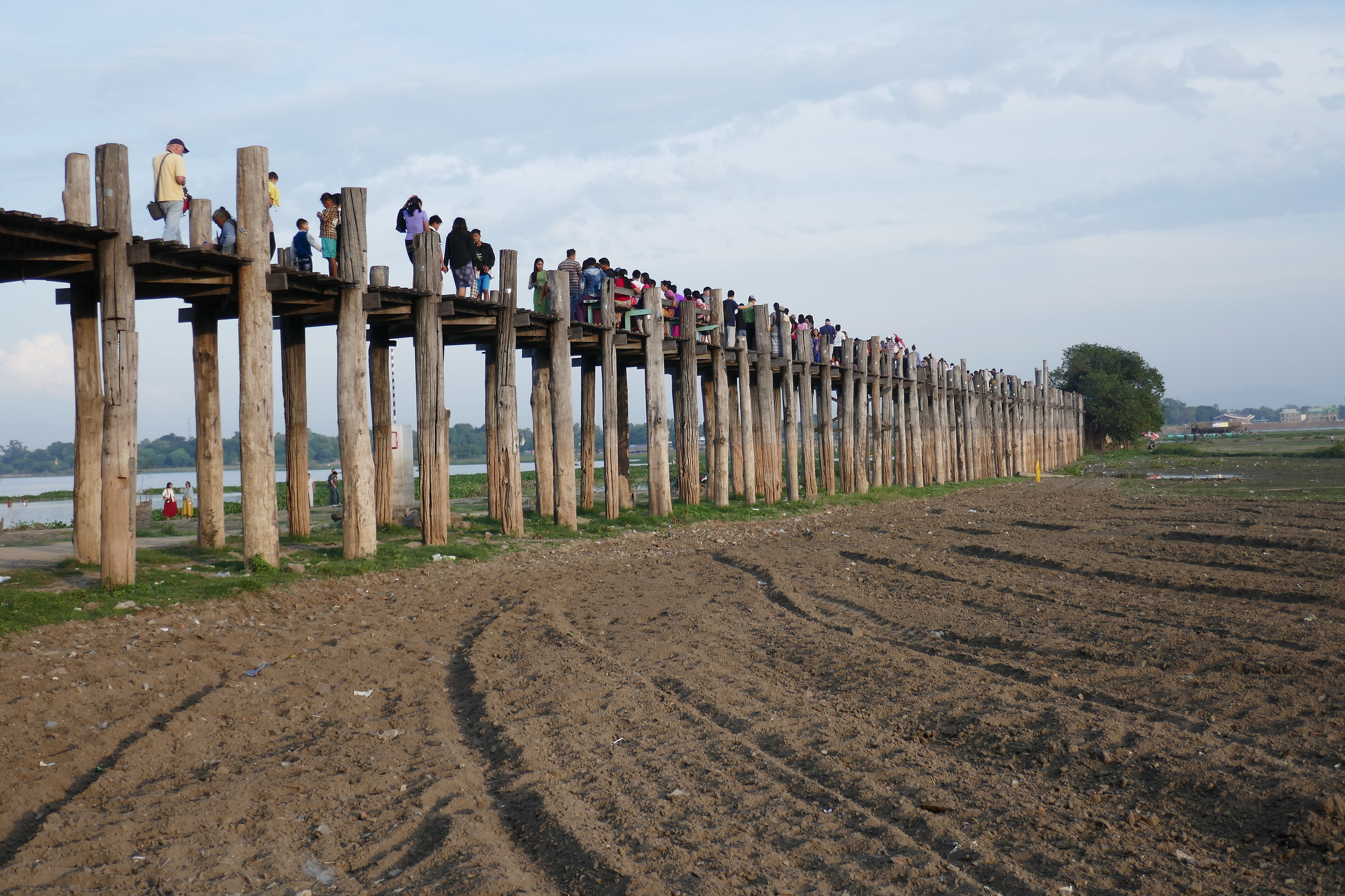 vecchi ponte sul fiume