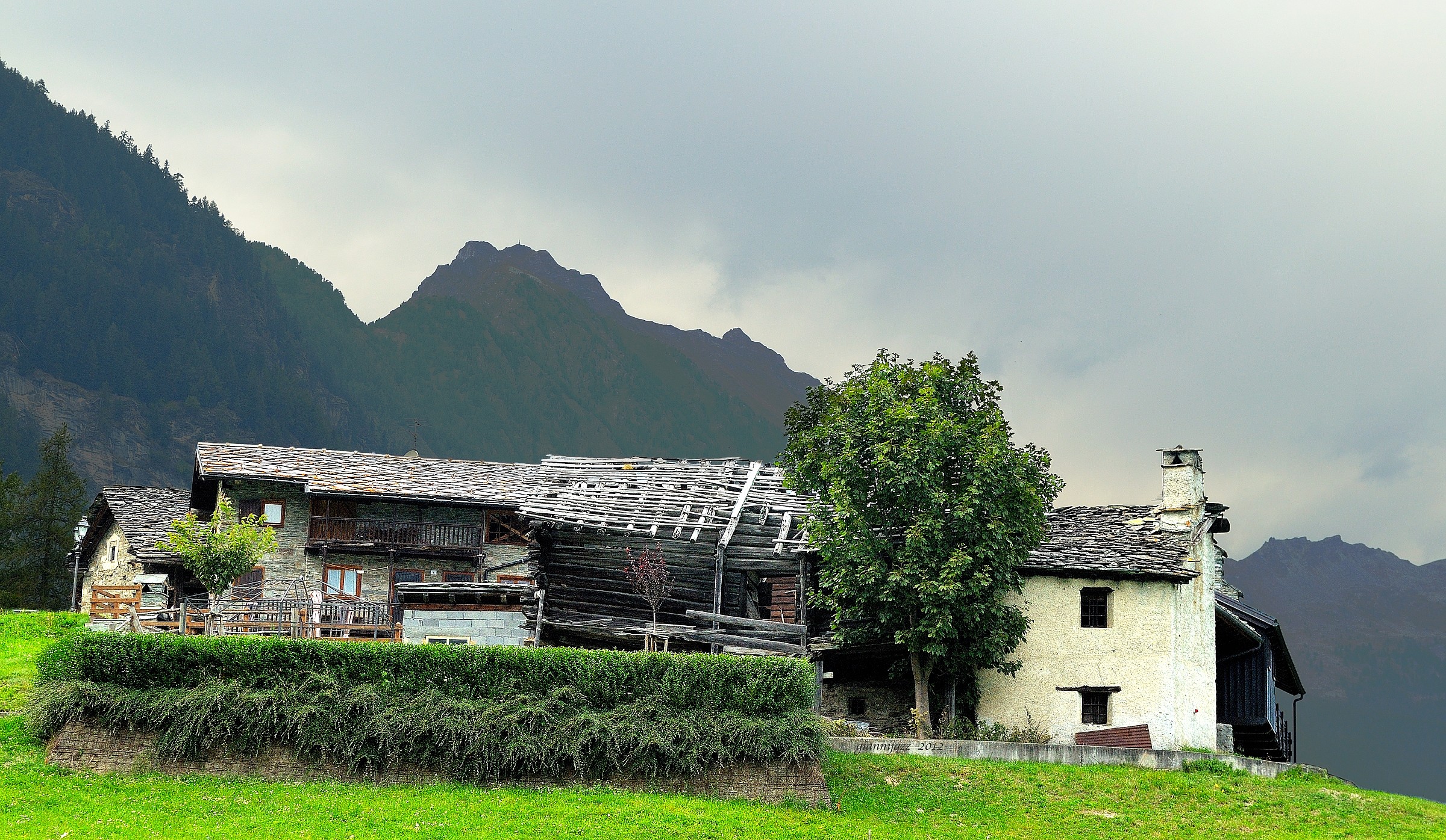 Houses in Verrès